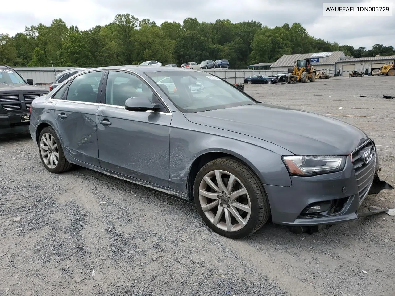 2013 Audi A4 Premium Plus VIN: WAUFFAFL1DN005729 Lot: 70301434