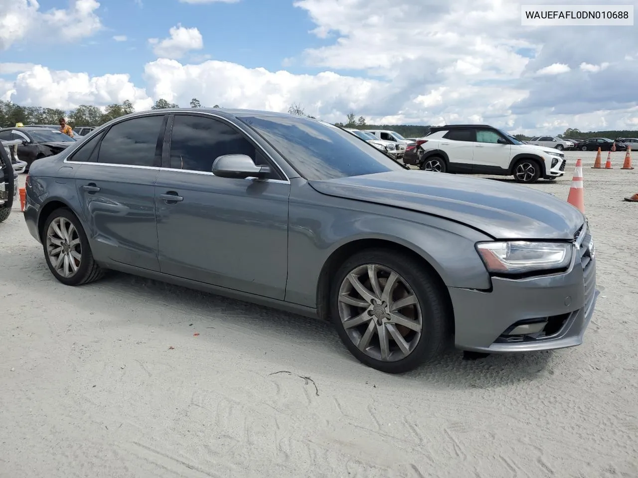 2013 Audi A4 Premium Plus VIN: WAUEFAFL0DN010688 Lot: 73955394