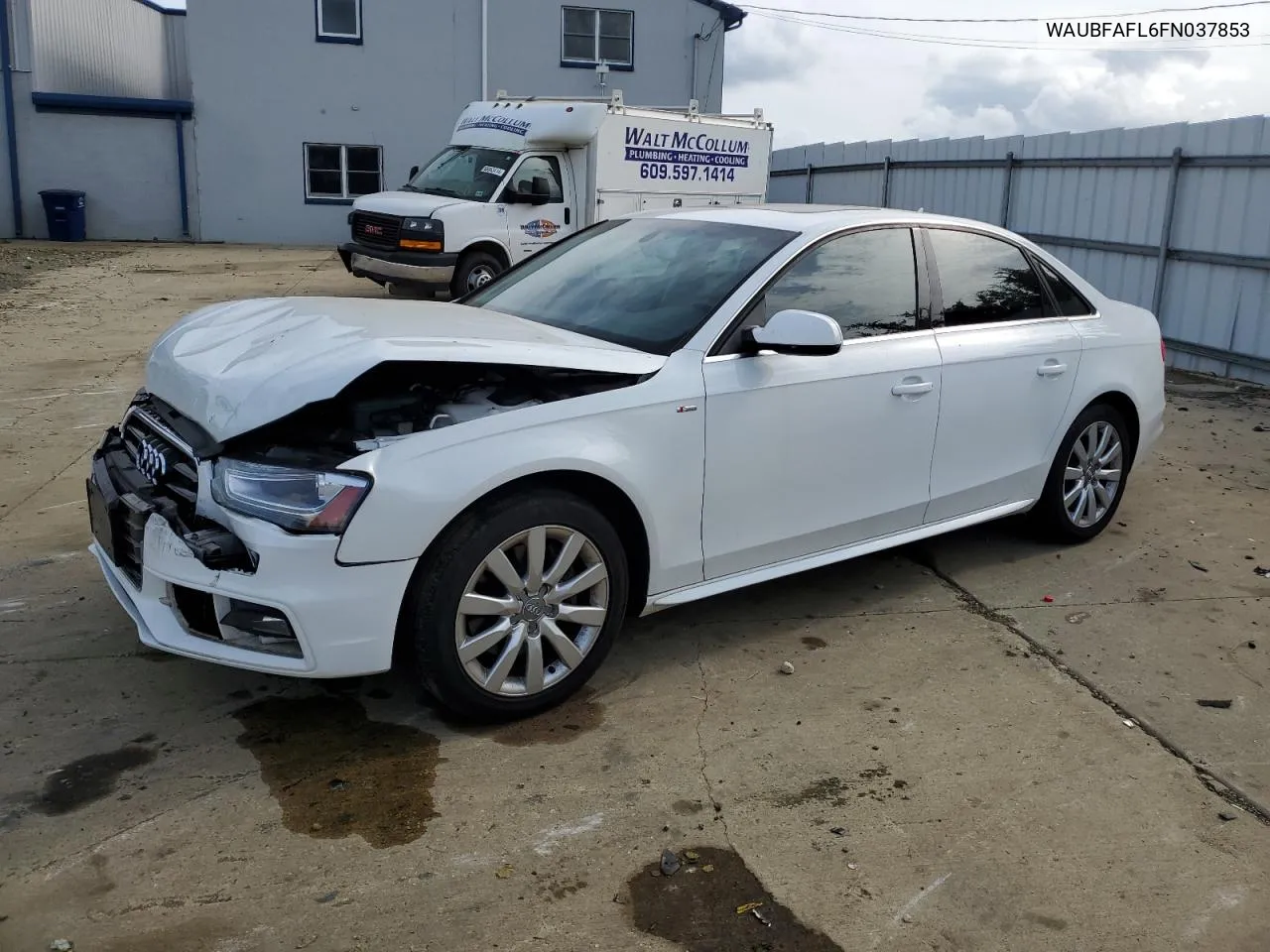 WAUBFAFL6FN037853 2015 Audi A4 Premium