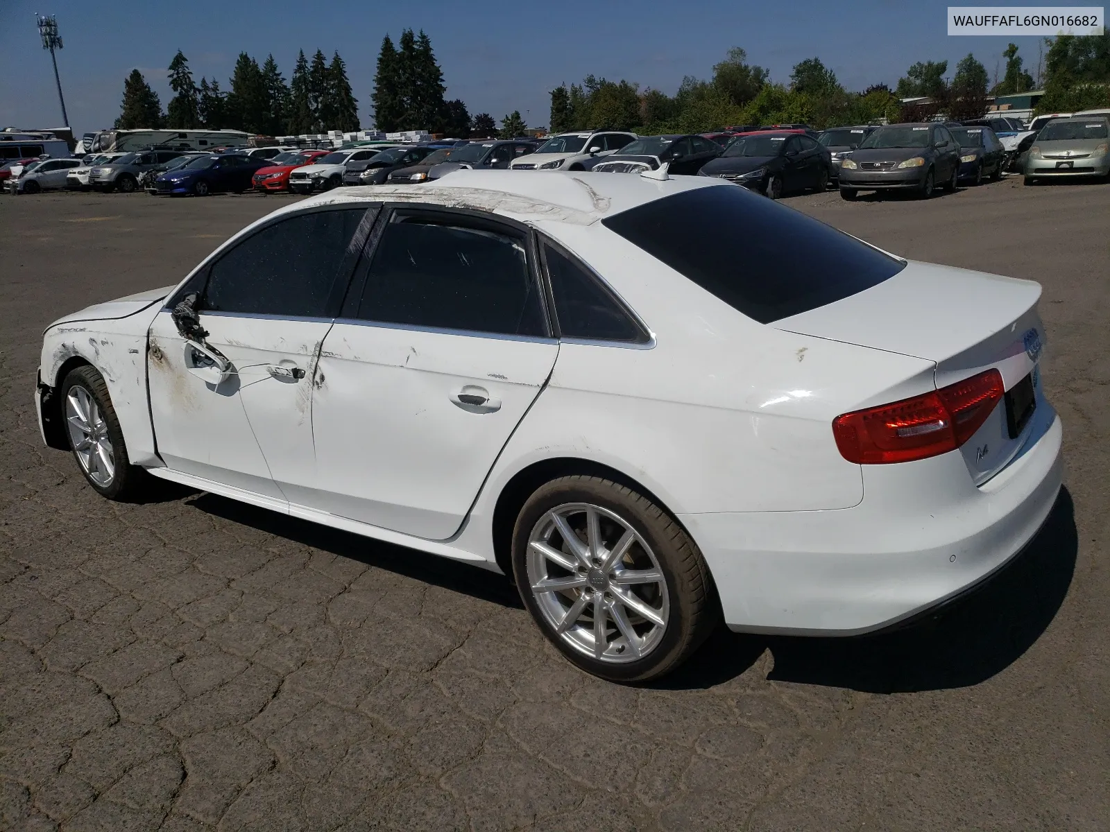 WAUFFAFL6GN016682 2016 Audi A4 Premium Plus S-Line