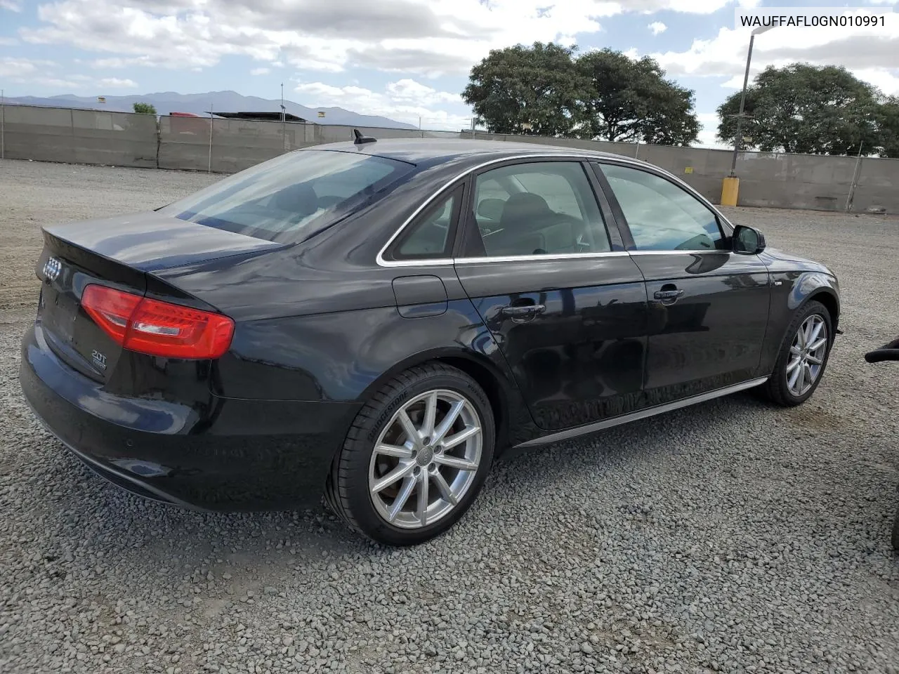 2016 Audi A4 Premium Plus S-Line VIN: WAUFFAFL0GN010991 Lot: 70726004