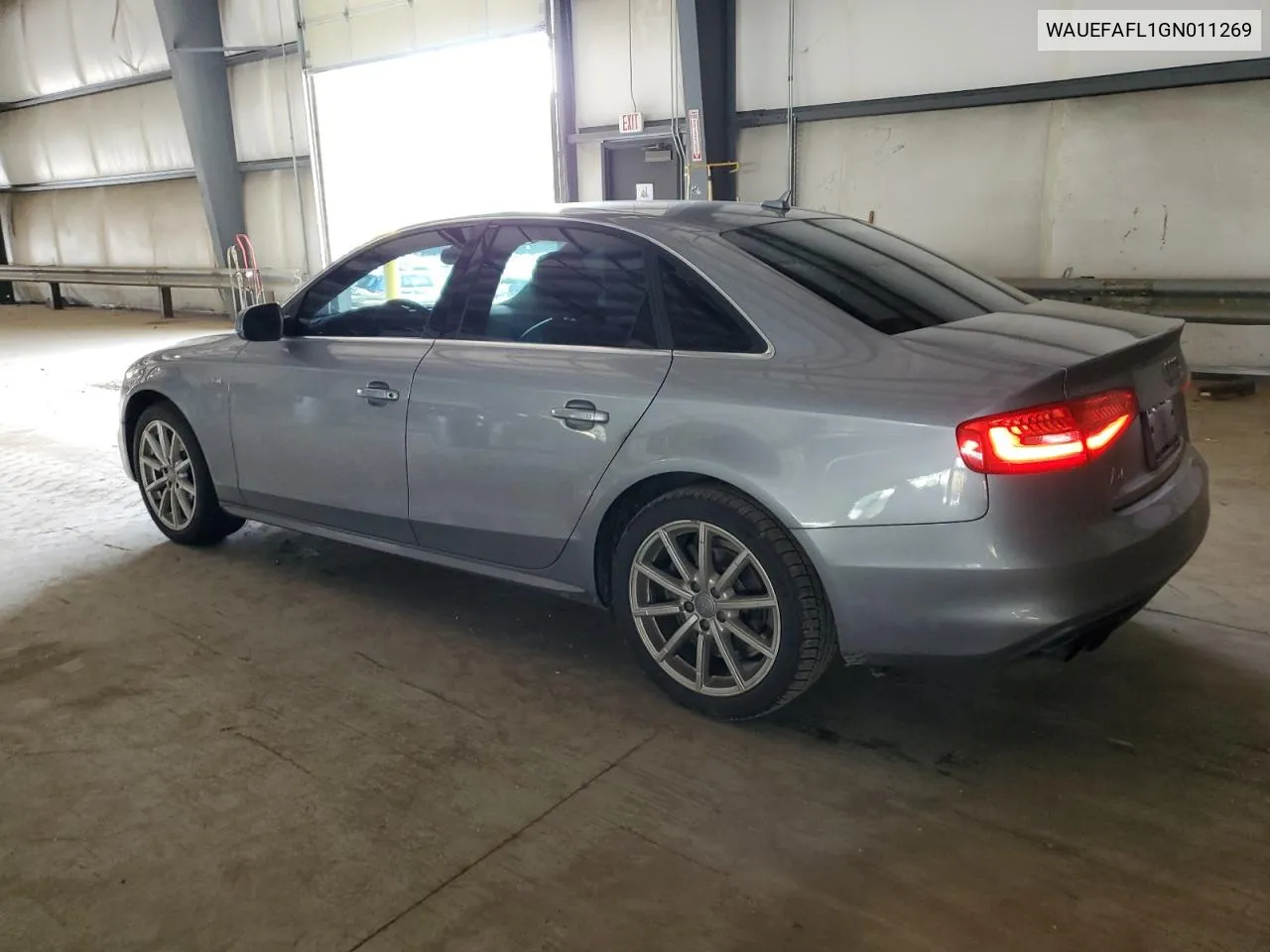 WAUEFAFL1GN011269 2016 Audi A4 Premium Plus S-Line