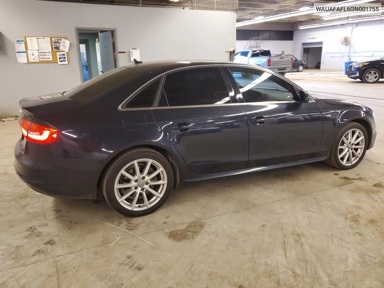 2016 Audi A4 Premium S-Line VIN: WAUAFAFL6GN001755 Lot: 77208094