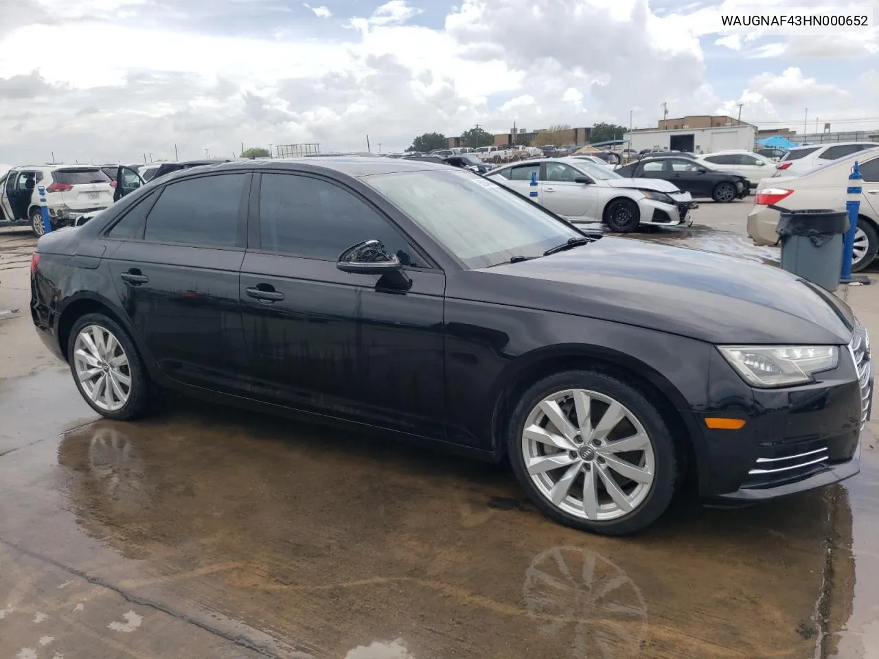 WAUGNAF43HN000652 2017 Audi A4 Premium