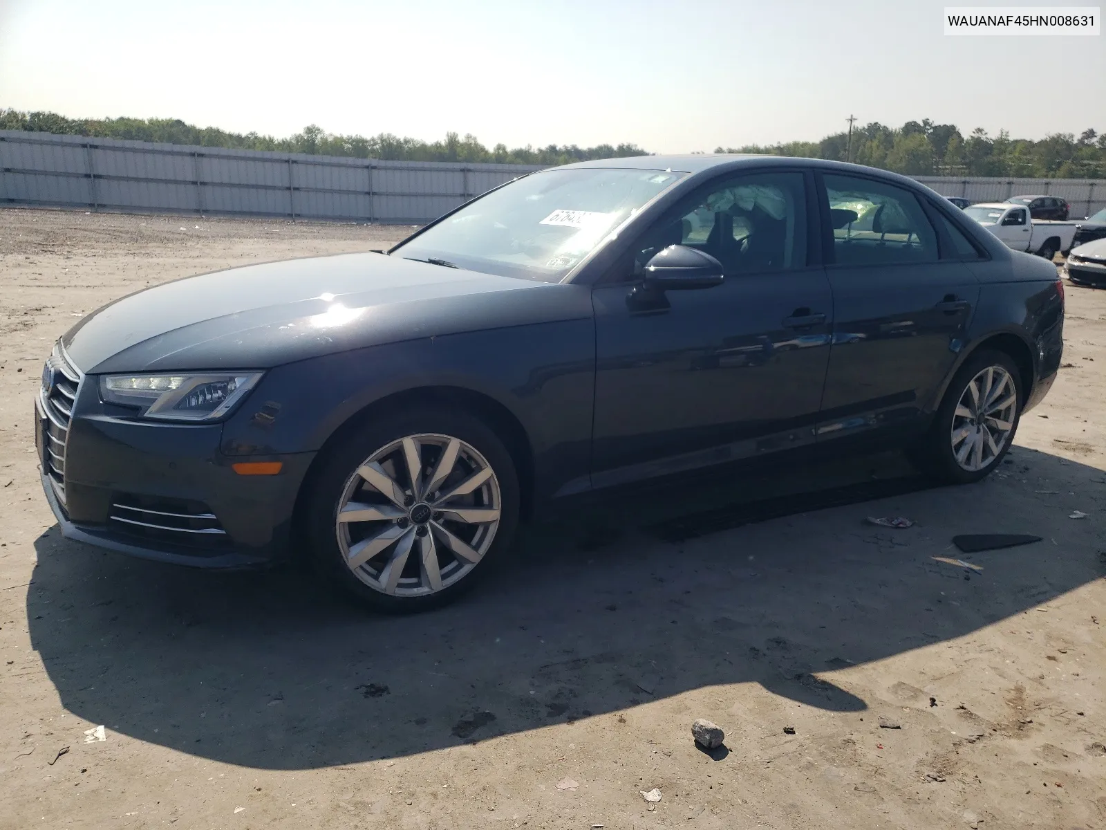 WAUANAF45HN008631 2017 Audi A4 Premium