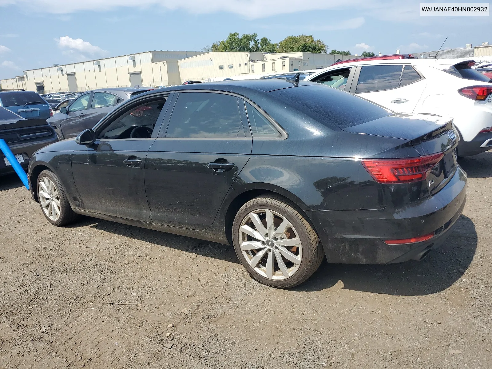 WAUANAF40HN002932 2017 Audi A4 Premium