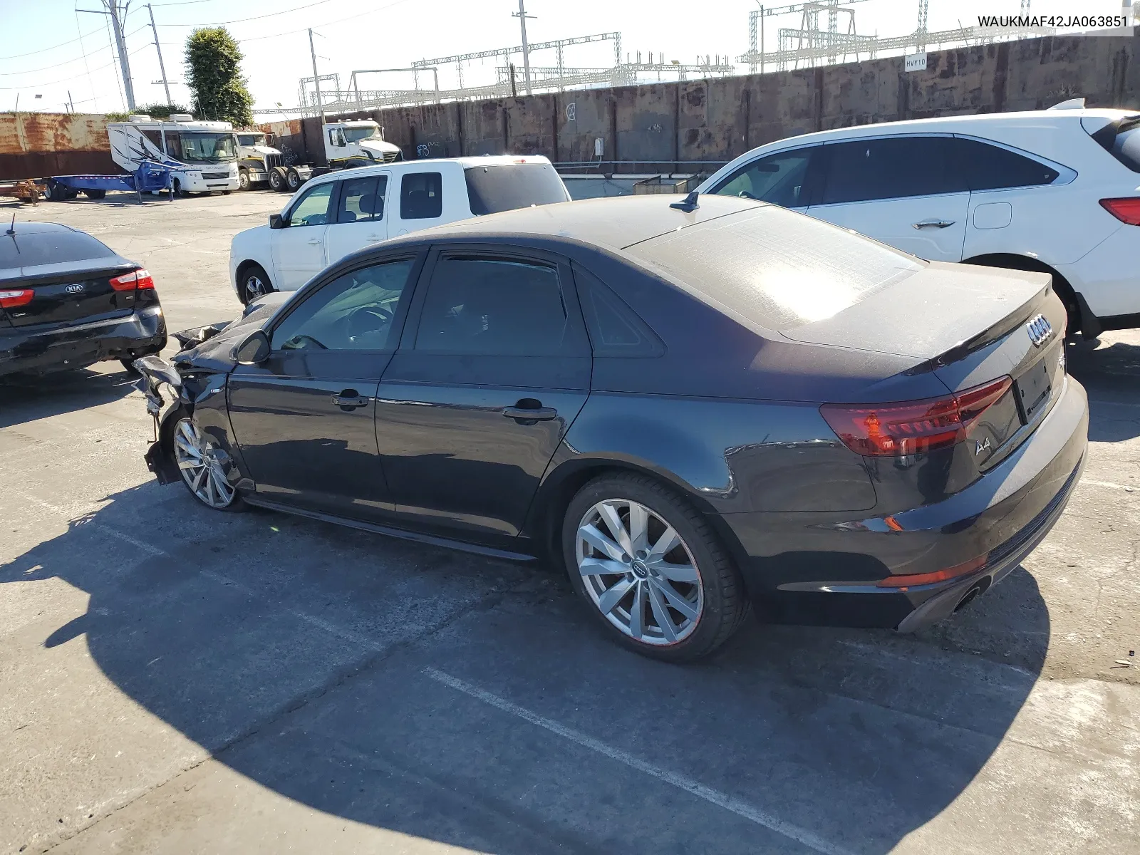 WAUKMAF42JA063851 2018 Audi A4 Premium