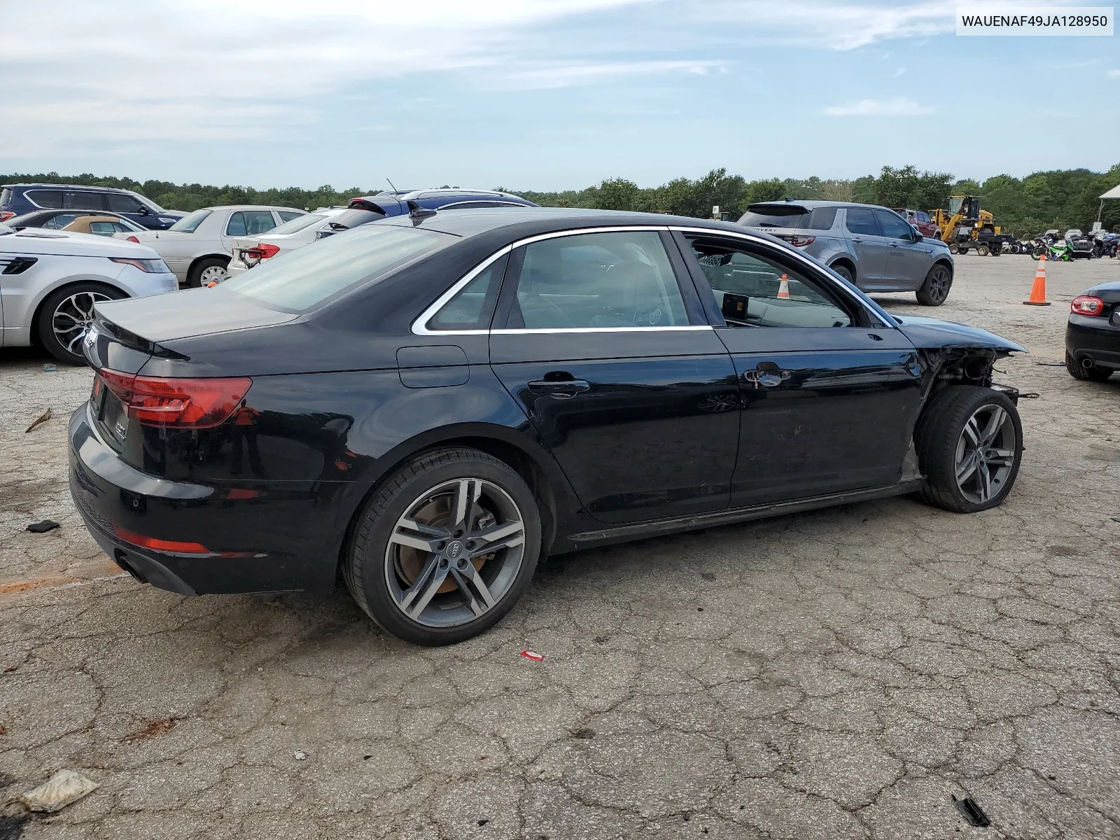 2018 Audi A4 Premium Plus VIN: WAUENAF49JA128950 Lot: 65588054