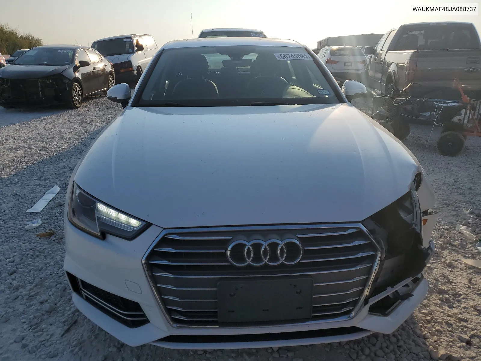 WAUKMAF48JA088737 2018 Audi A4 Premium