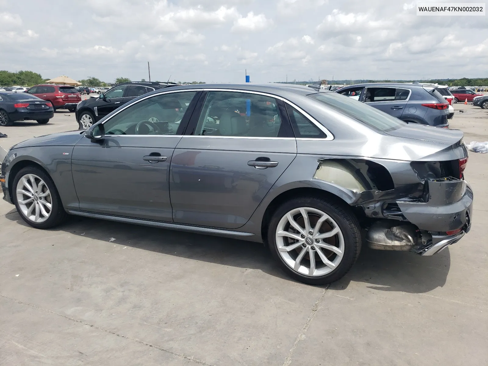 2019 Audi A4 Premium Plus VIN: WAUENAF47KN002032 Lot: 62849274