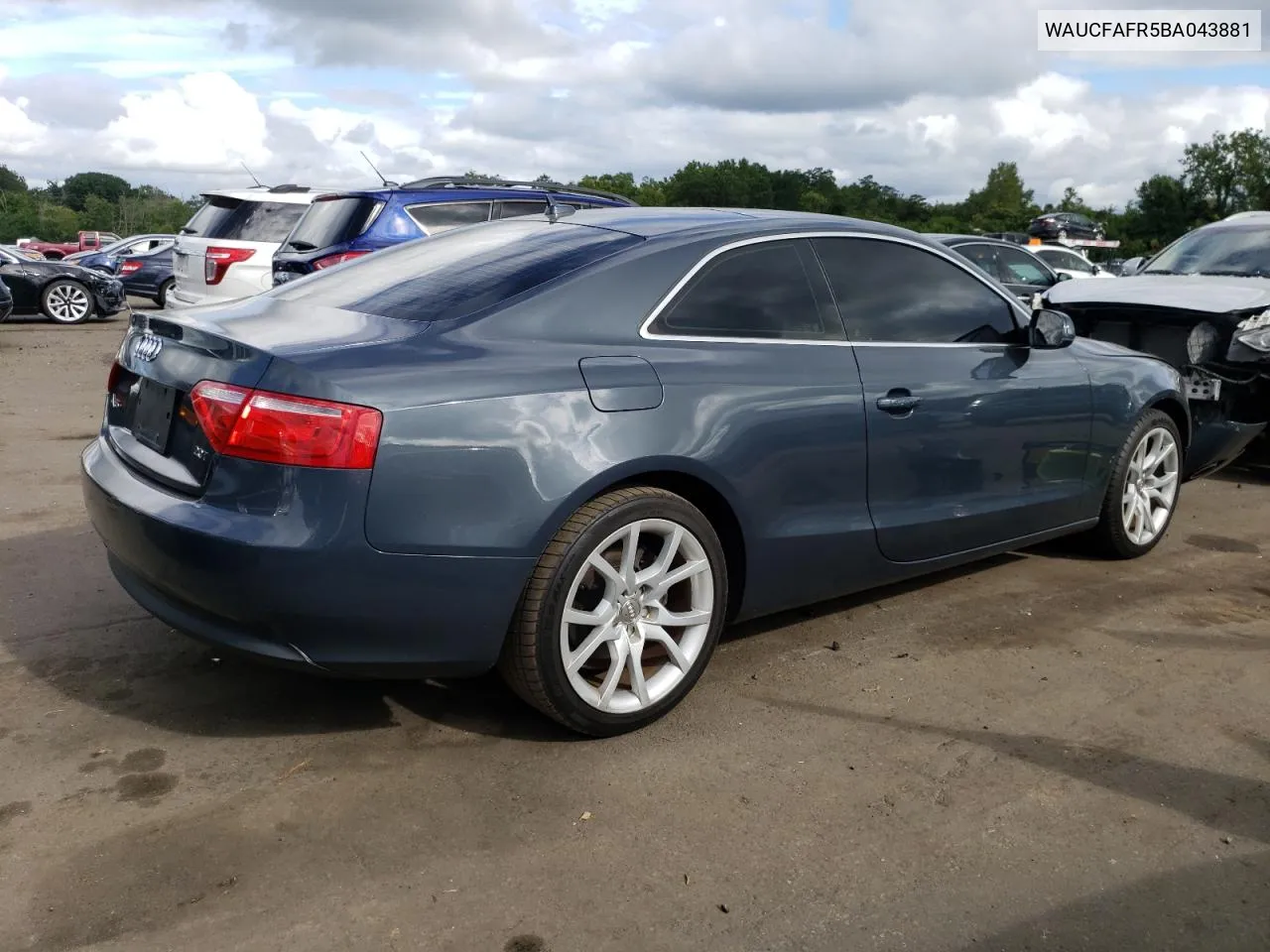 WAUCFAFR5BA043881 2011 Audi A5 Premium