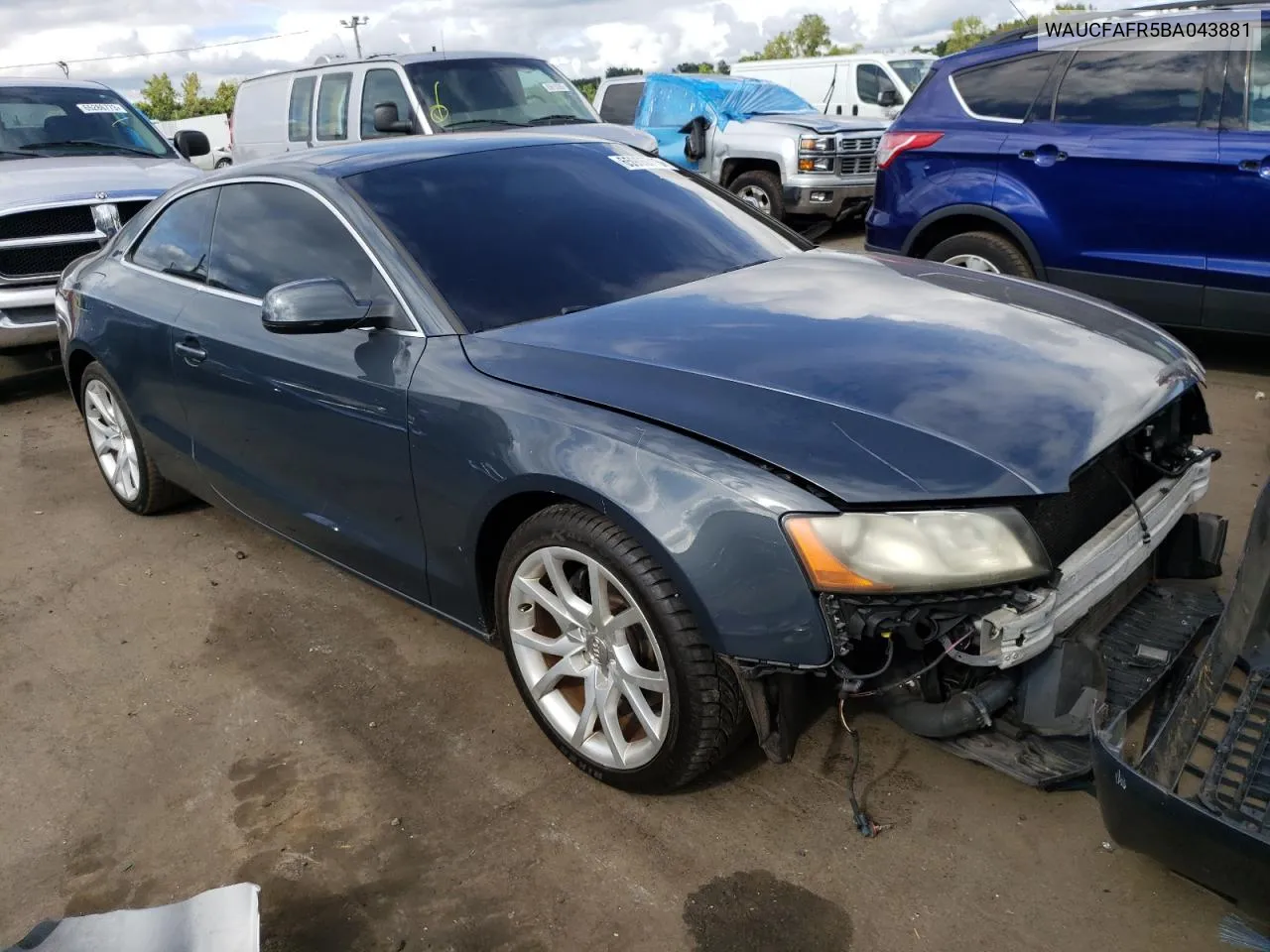 WAUCFAFR5BA043881 2011 Audi A5 Premium