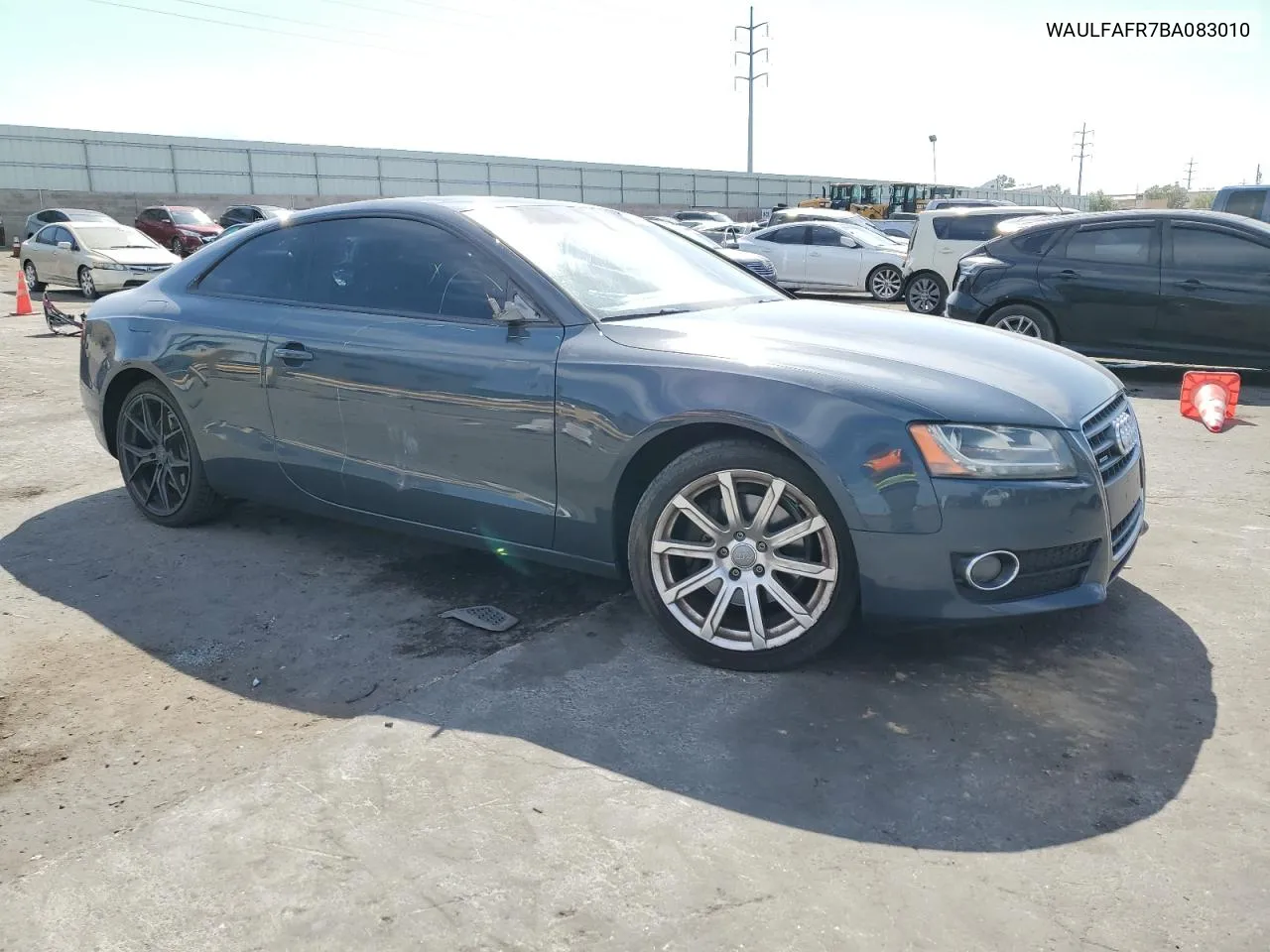 2011 Audi A5 Premium Plus VIN: WAULFAFR7BA083010 Lot: 75264064