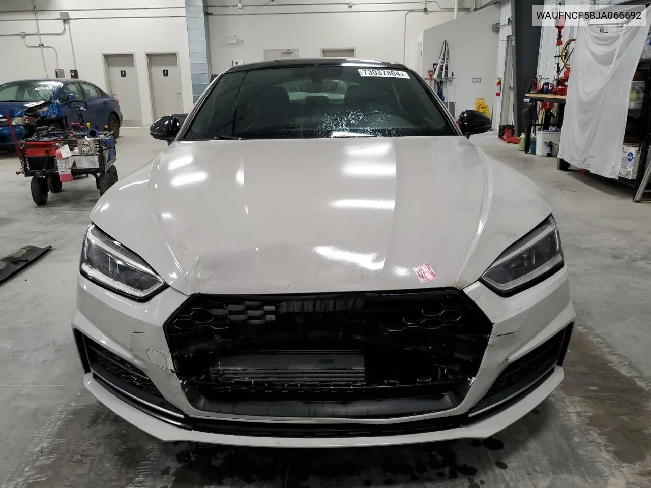 WAUFNCF58JA066692 2018 Audi A5 Prestige S-Line