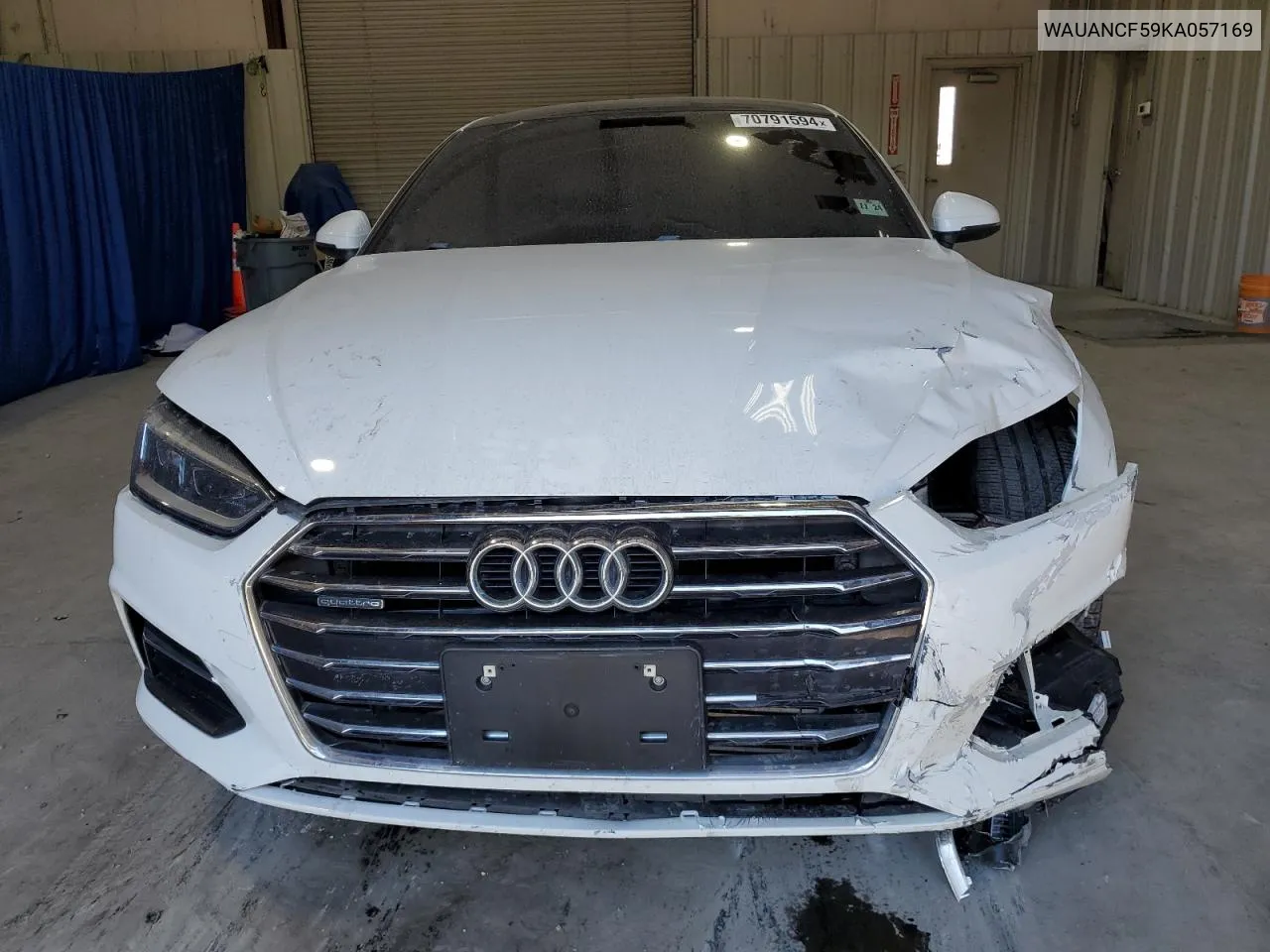 WAUANCF59KA057169 2019 Audi A5 Premium