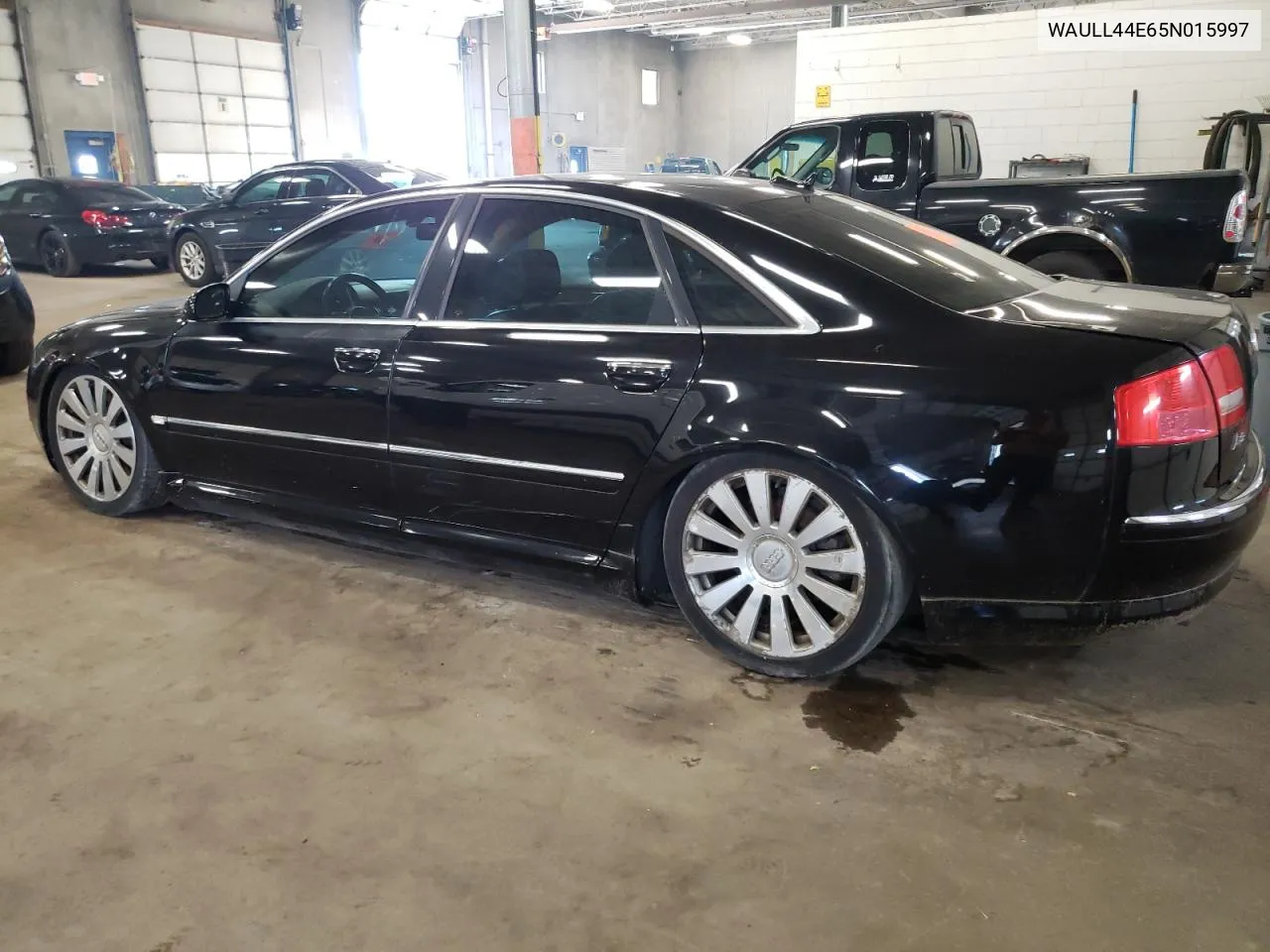 2005 Audi A8 4.2 Quattro VIN: WAULL44E65N015997 Lot: 66192354