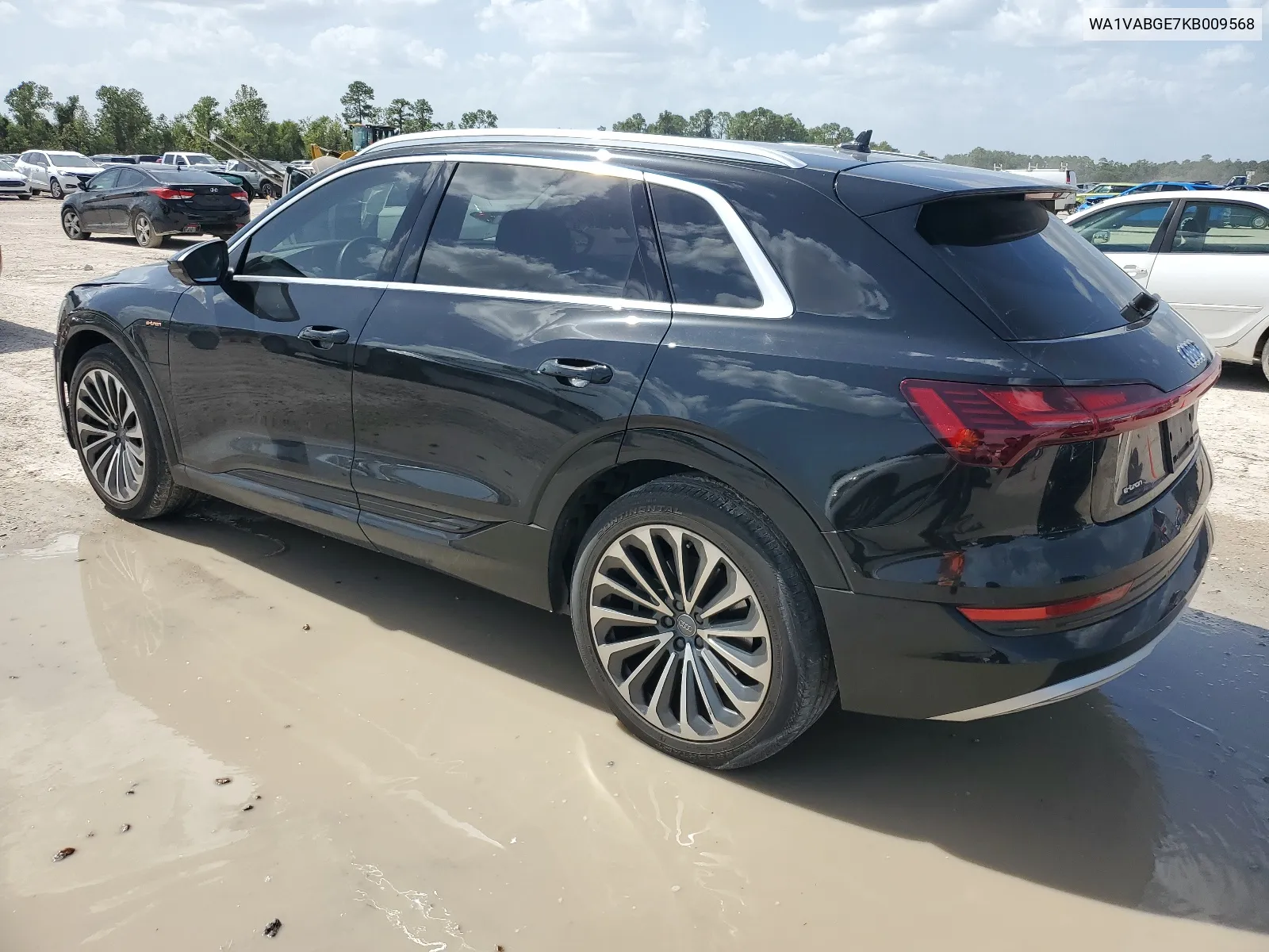 WA1VABGE7KB009568 2019 Audi E-Tron Prestige