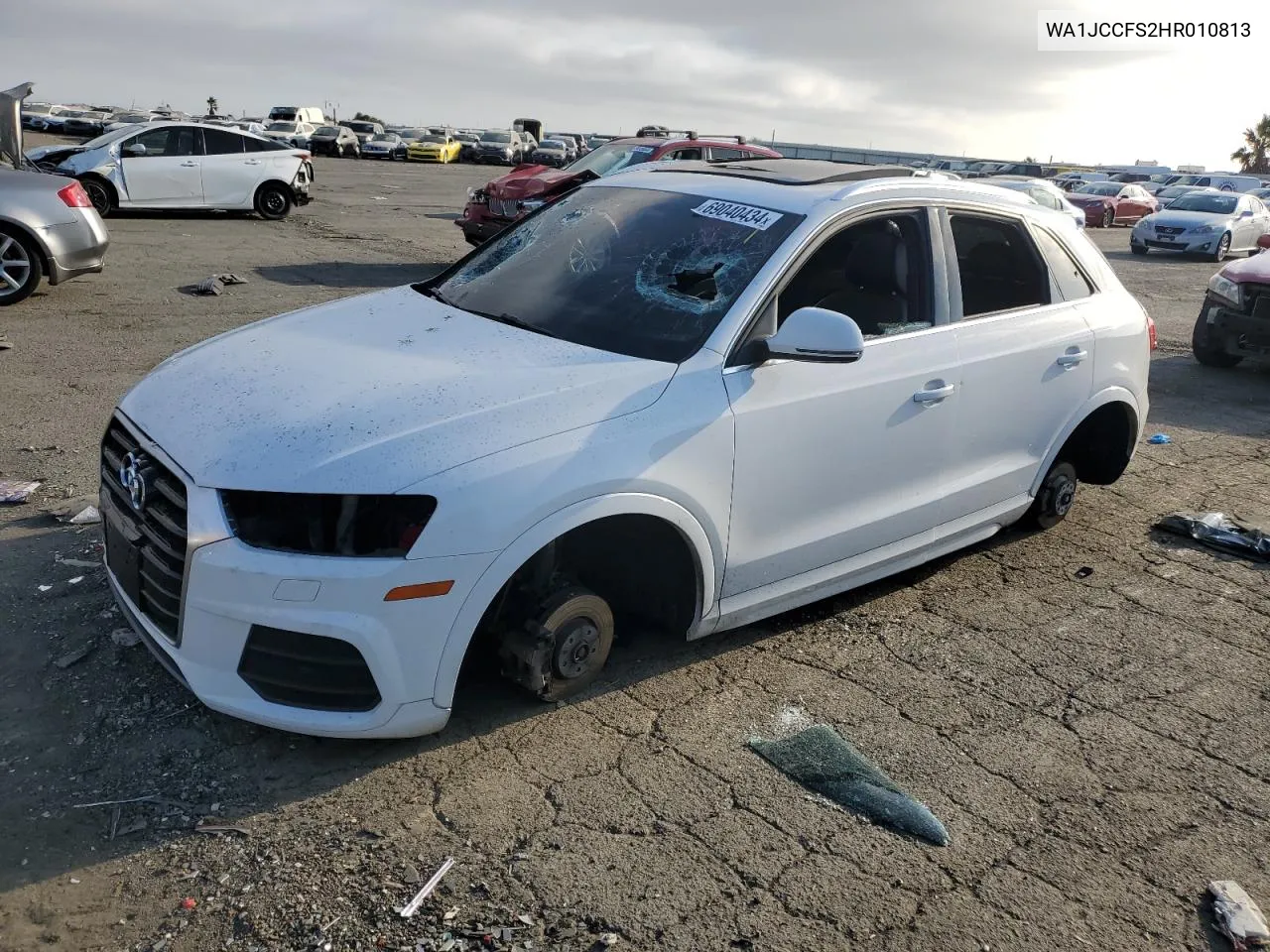 2017 Audi Q3 Premium Plus VIN: WA1JCCFS2HR010813 Lot: 69040434