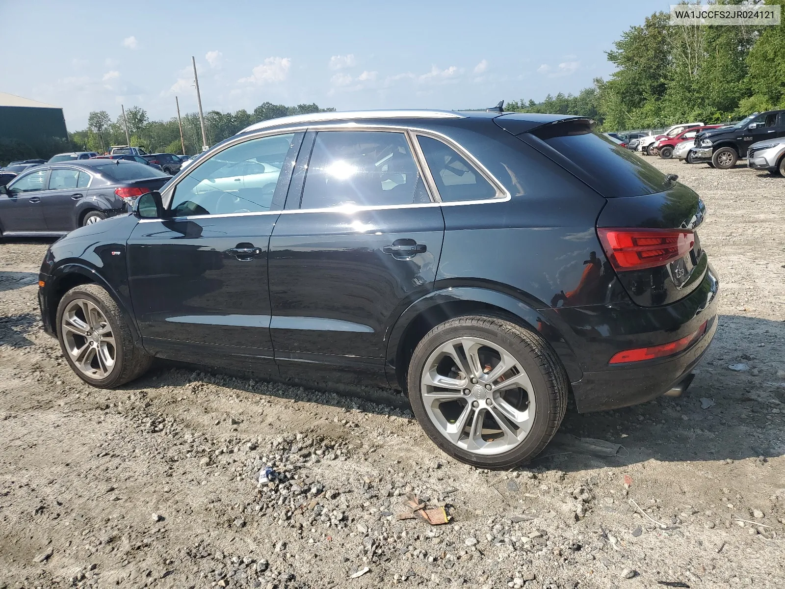 WA1JCCFS2JR024121 2018 Audi Q3 Premium Plus