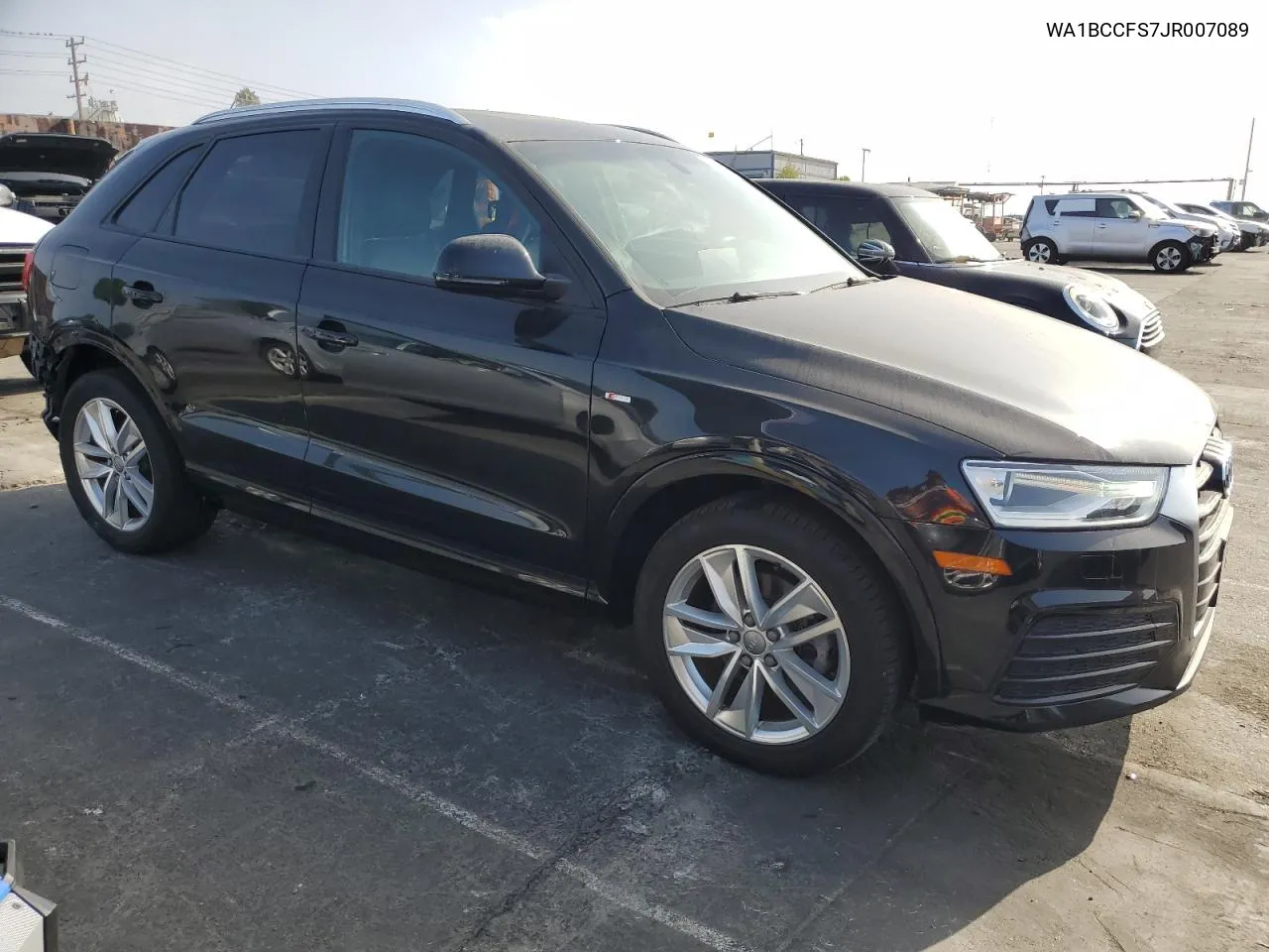 WA1BCCFS7JR007089 2018 Audi Q3 Premium