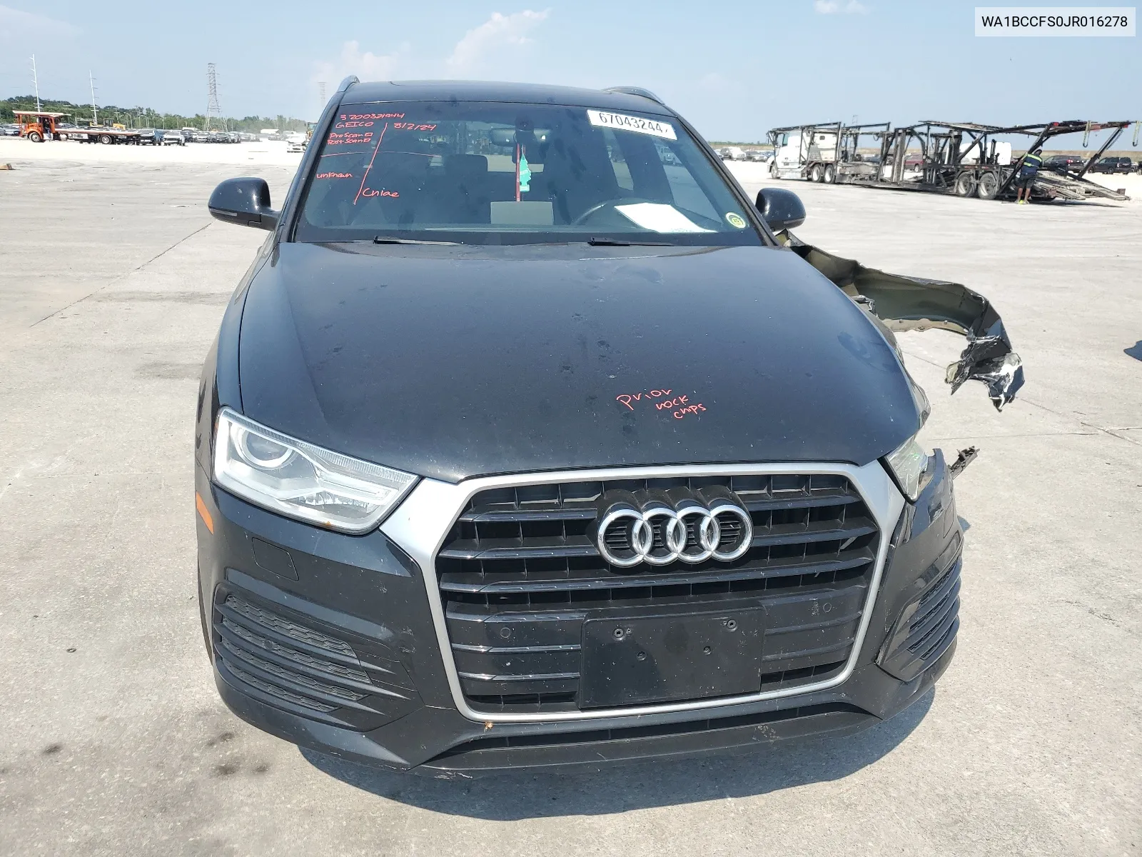 WA1BCCFS0JR016278 2018 Audi Q3 Premium