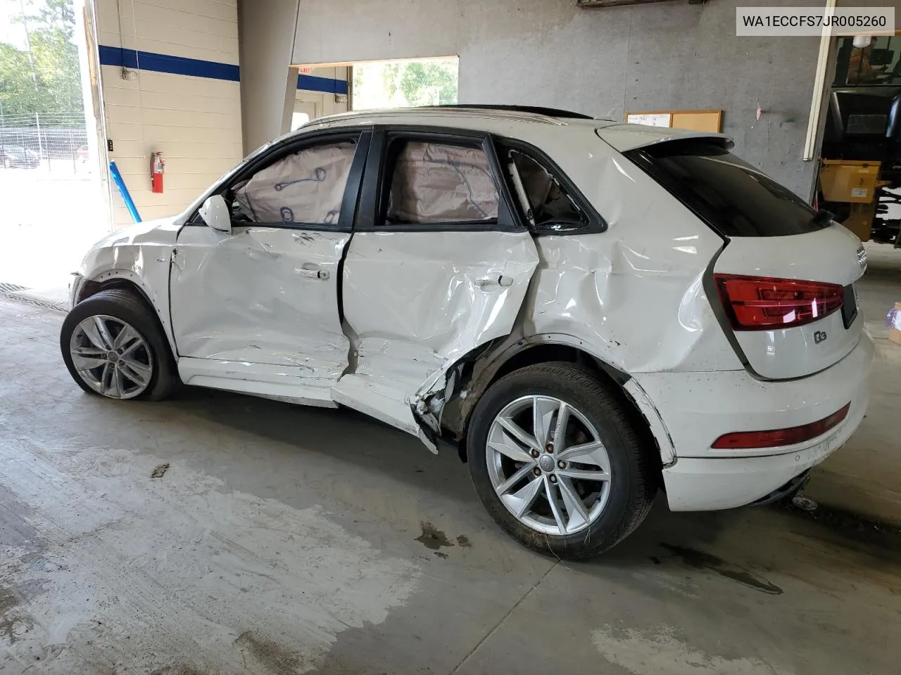 WA1ECCFS7JR005260 2018 Audi Q3 Premium