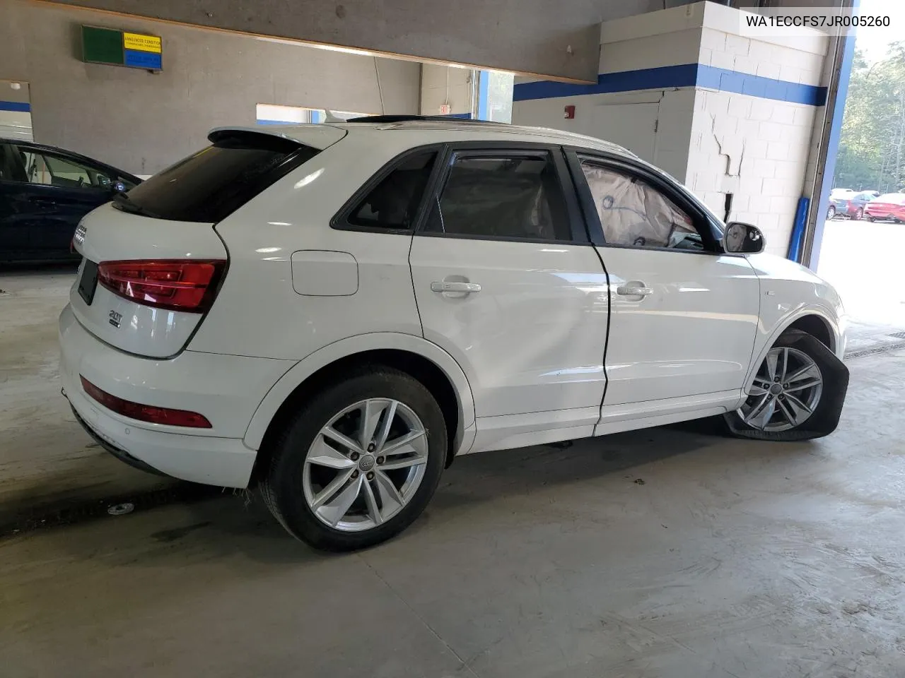 WA1ECCFS7JR005260 2018 Audi Q3 Premium