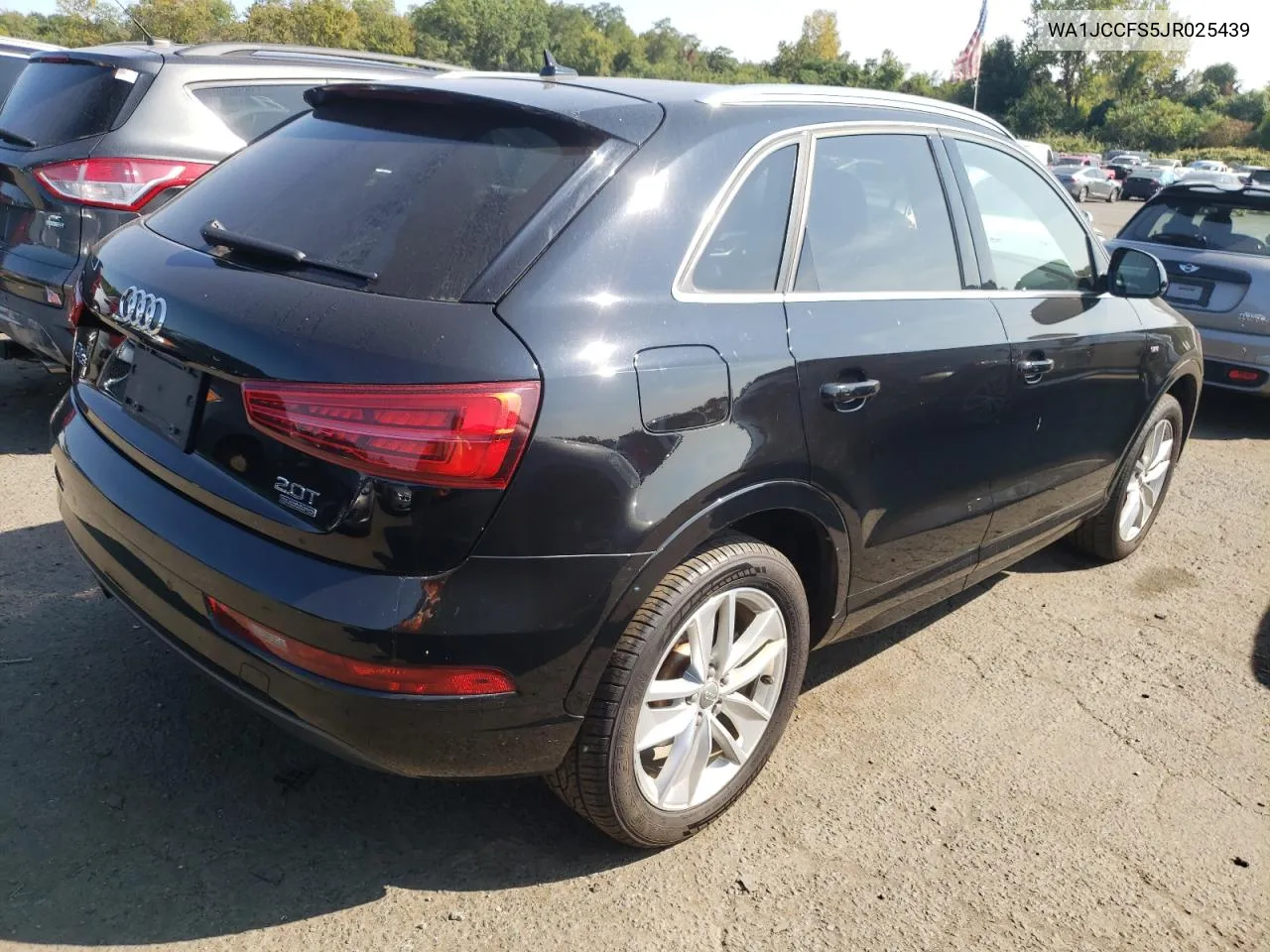 WA1JCCFS5JR025439 2018 Audi Q3 Premium Plus