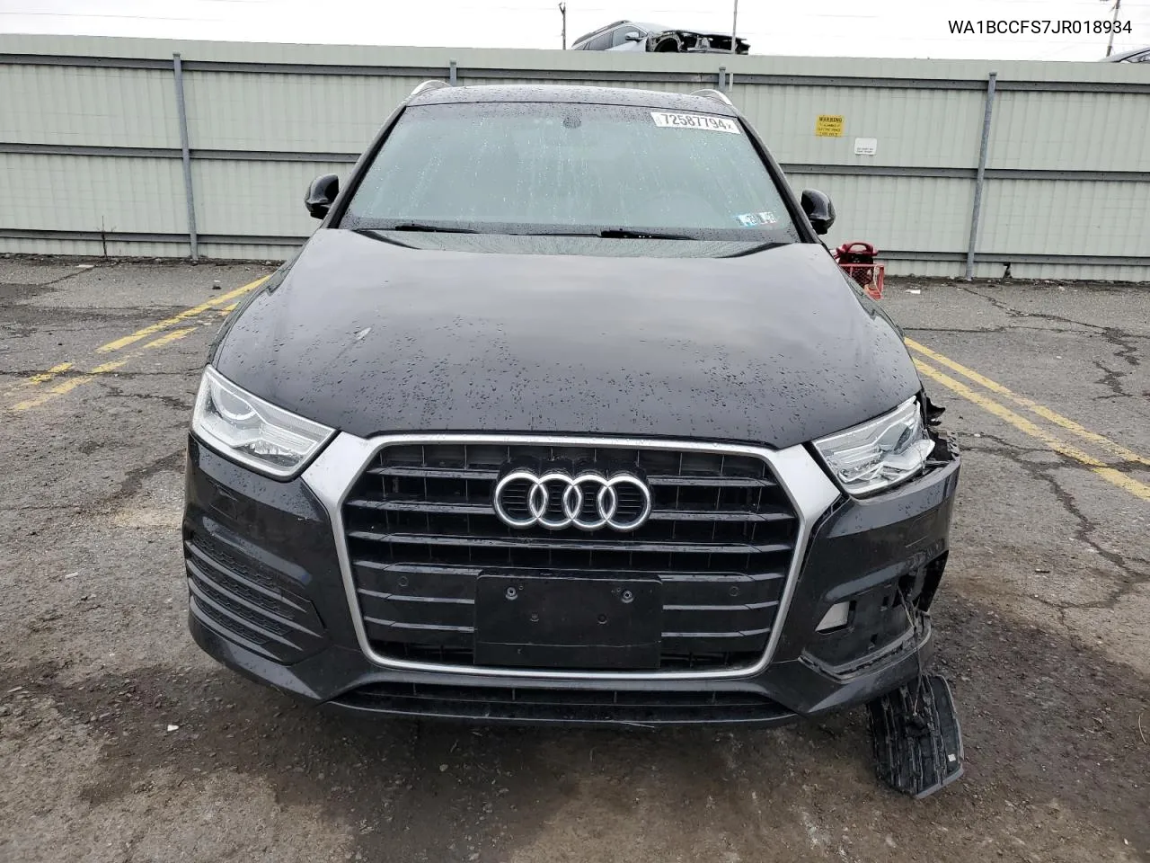 WA1BCCFS7JR018934 2018 Audi Q3 Premium