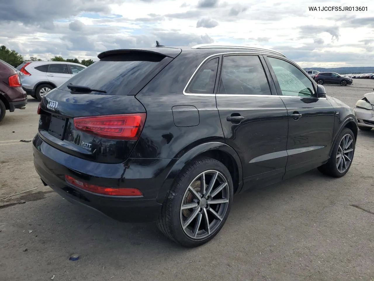 WA1JCCFS5JR013601 2018 Audi Q3 Premium Plus