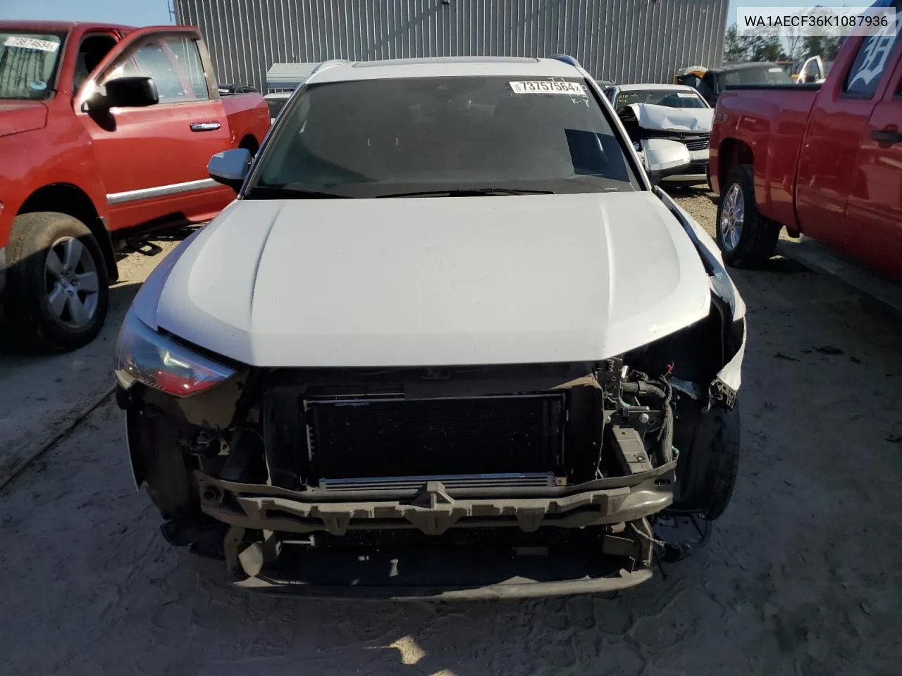 WA1AECF36K1087936 2019 Audi Q3 Premium