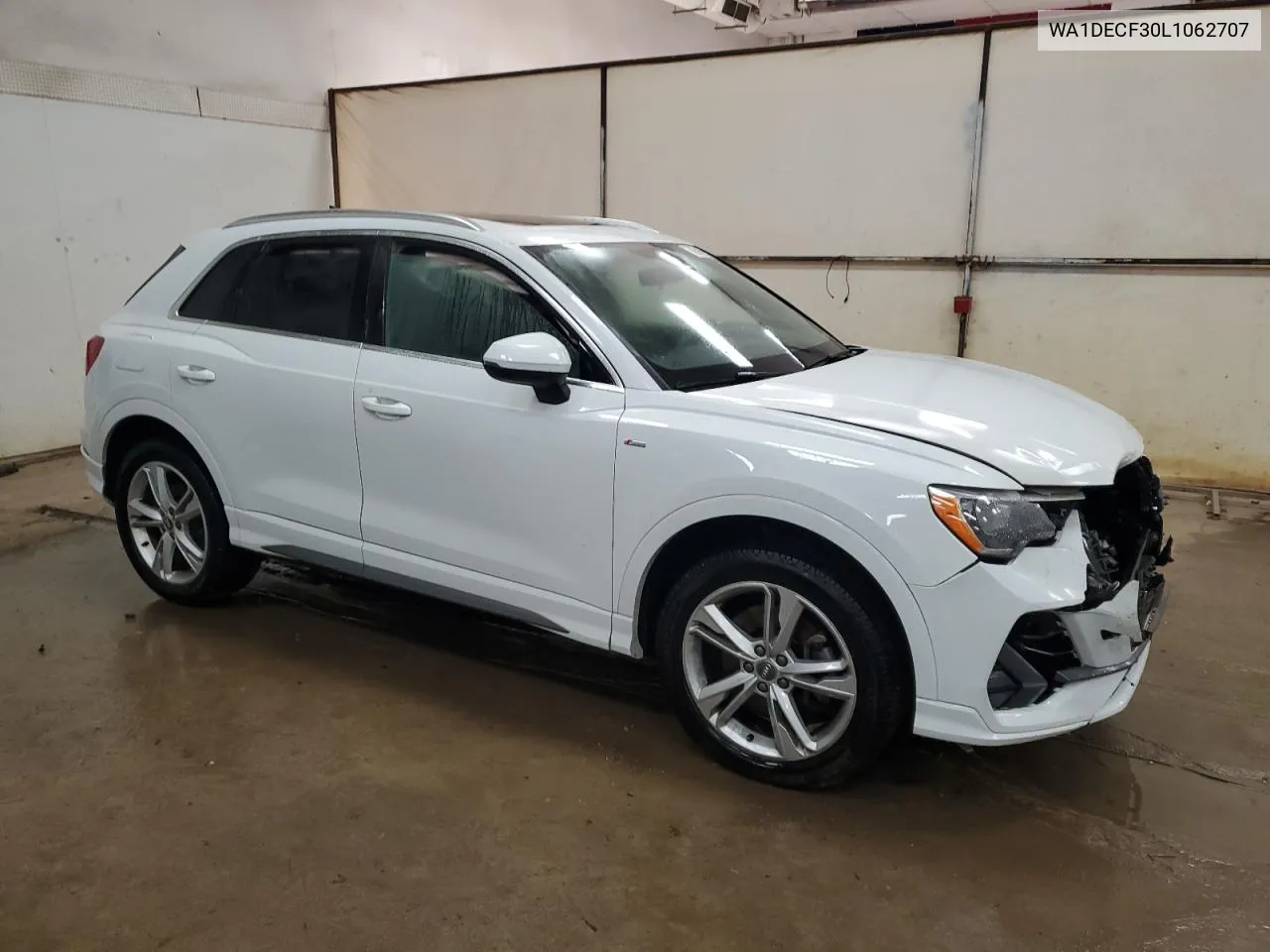 WA1DECF30L1062707 2020 Audi Q3 Premium S Line