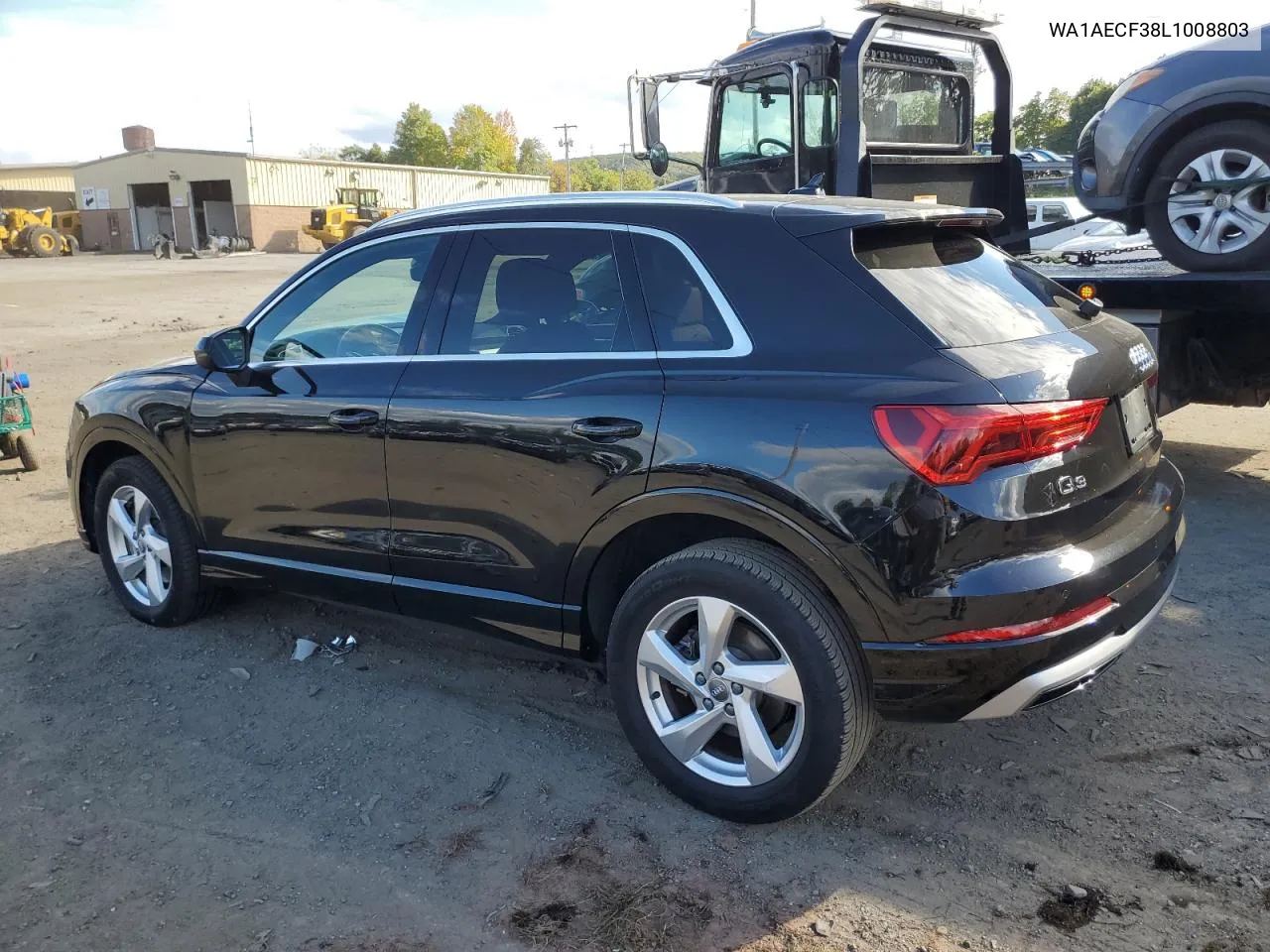 WA1AECF38L1008803 2020 Audi Q3 Premium