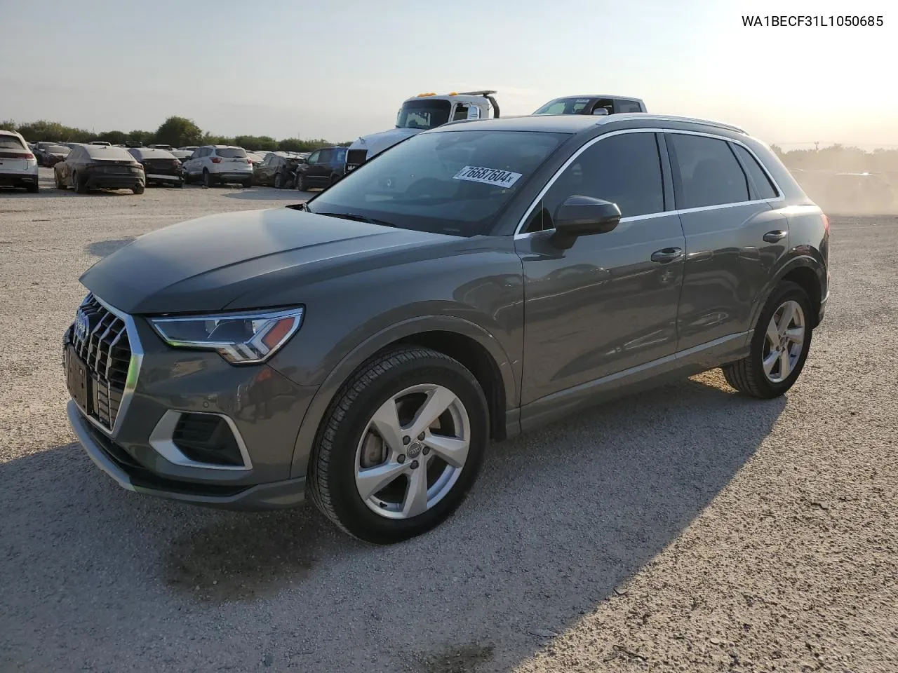 2020 Audi Q3 Premium Plus VIN: WA1BECF31L1050685 Lot: 76687604