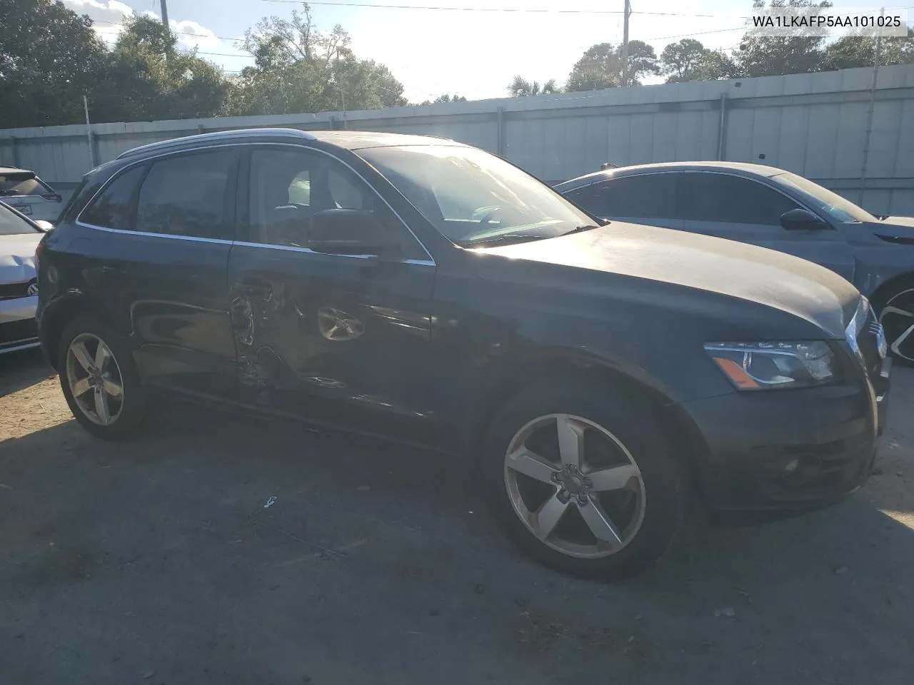 2010 Audi Q5 Premium Plus VIN: WA1LKAFP5AA101025 Lot: 77333734