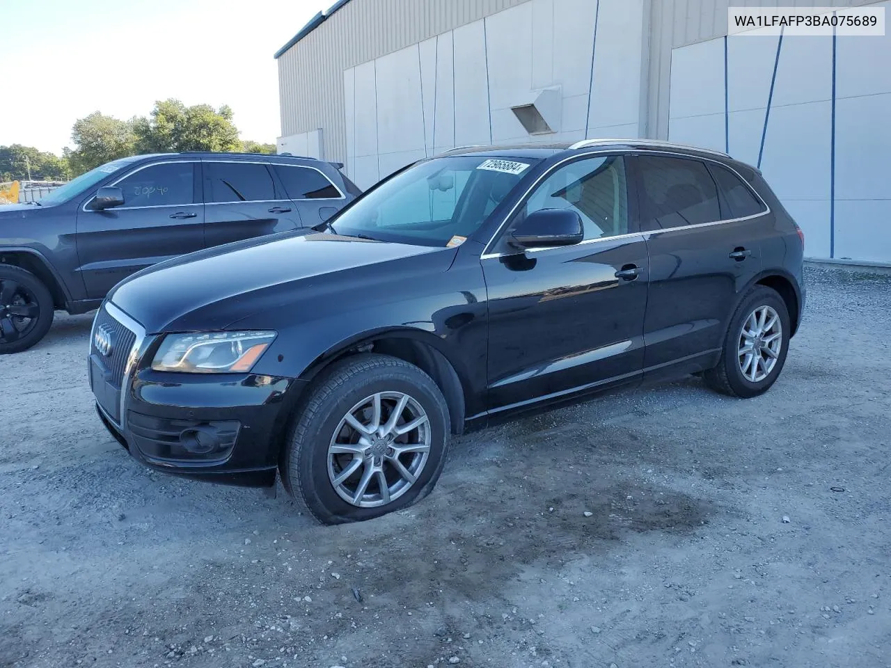 WA1LFAFP3BA075689 2011 Audi Q5 Premium Plus