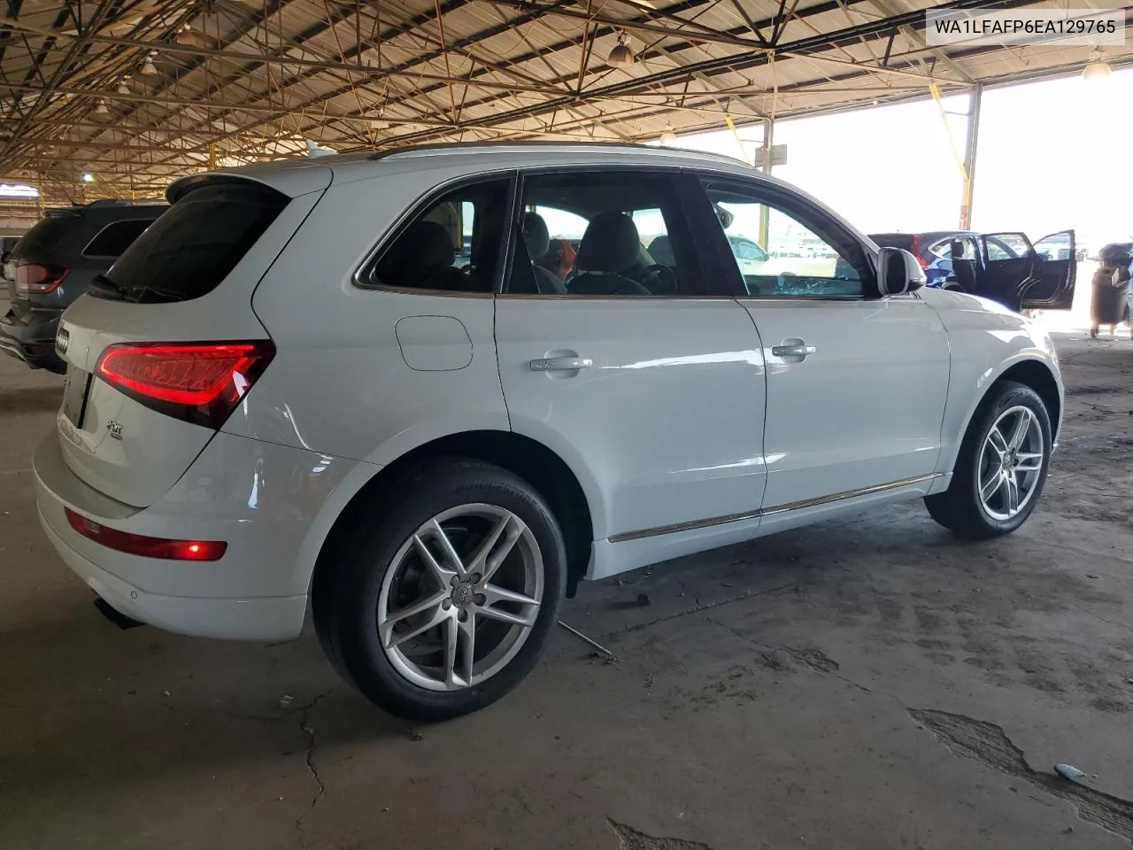 WA1LFAFP6EA129765 2014 Audi Q5 Premium Plus