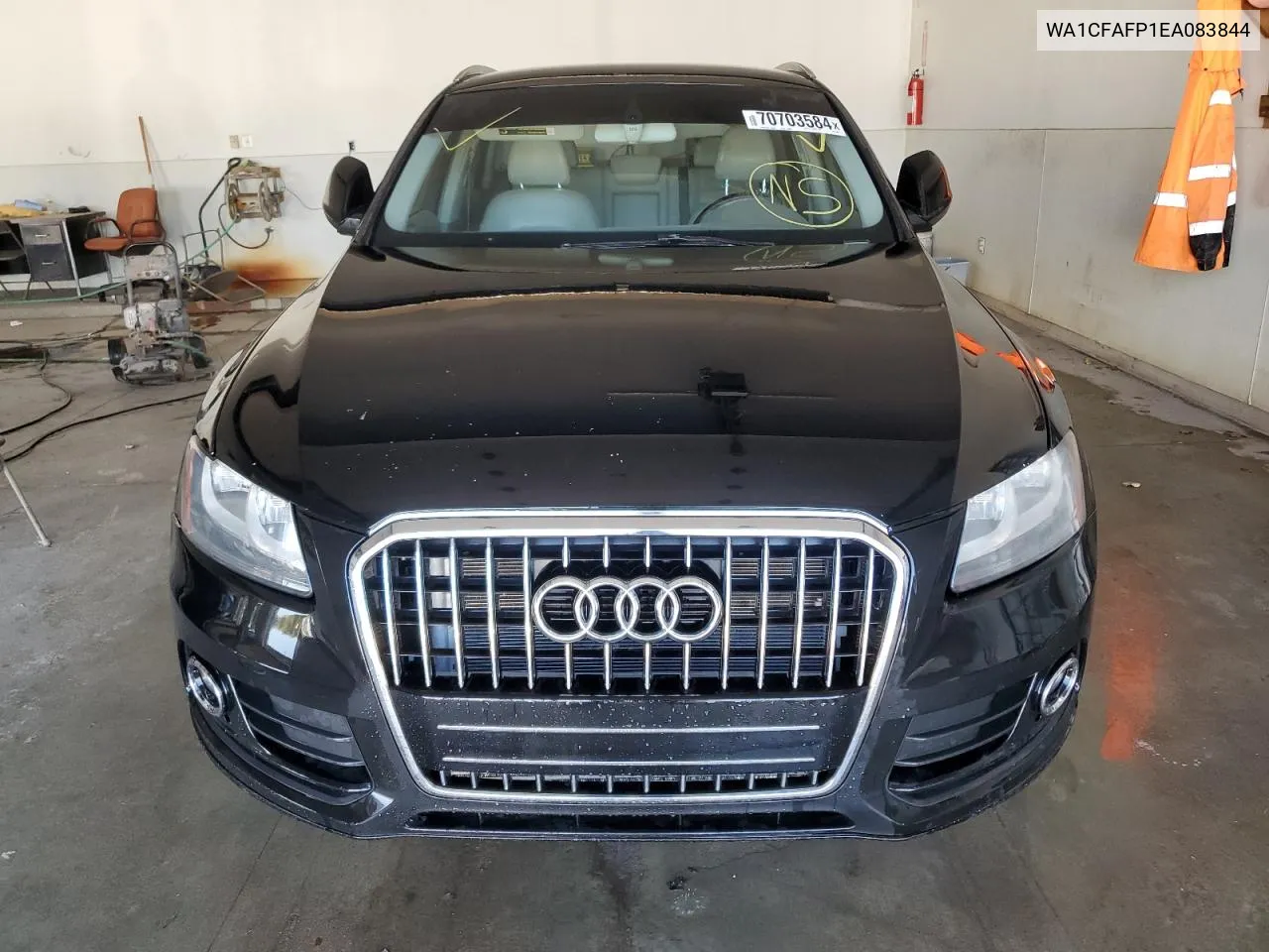 WA1CFAFP1EA083844 2014 Audi Q5 Premium