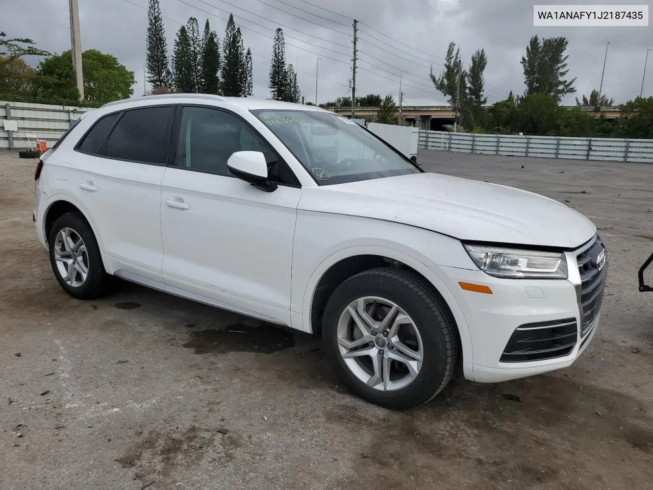 WA1ANAFY1J2187435 2018 Audi Q5 Premium