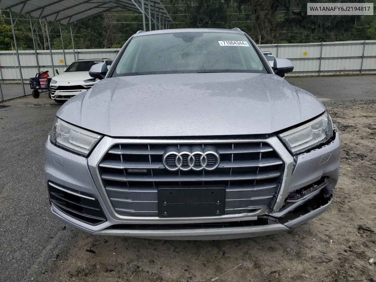 WA1ANAFY6J2194817 2018 Audi Q5 Premium