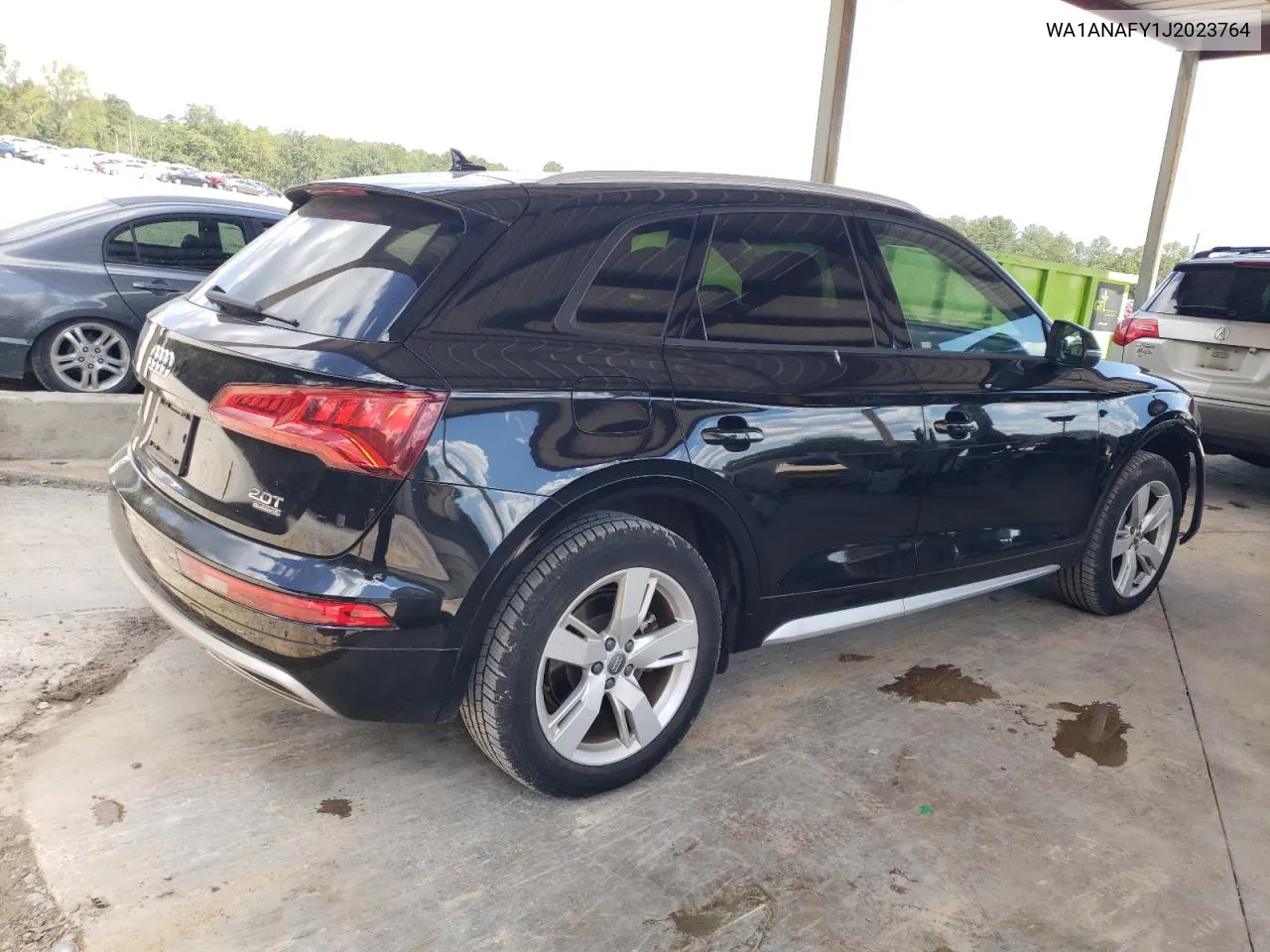 WA1ANAFY1J2023764 2018 Audi Q5 Premium