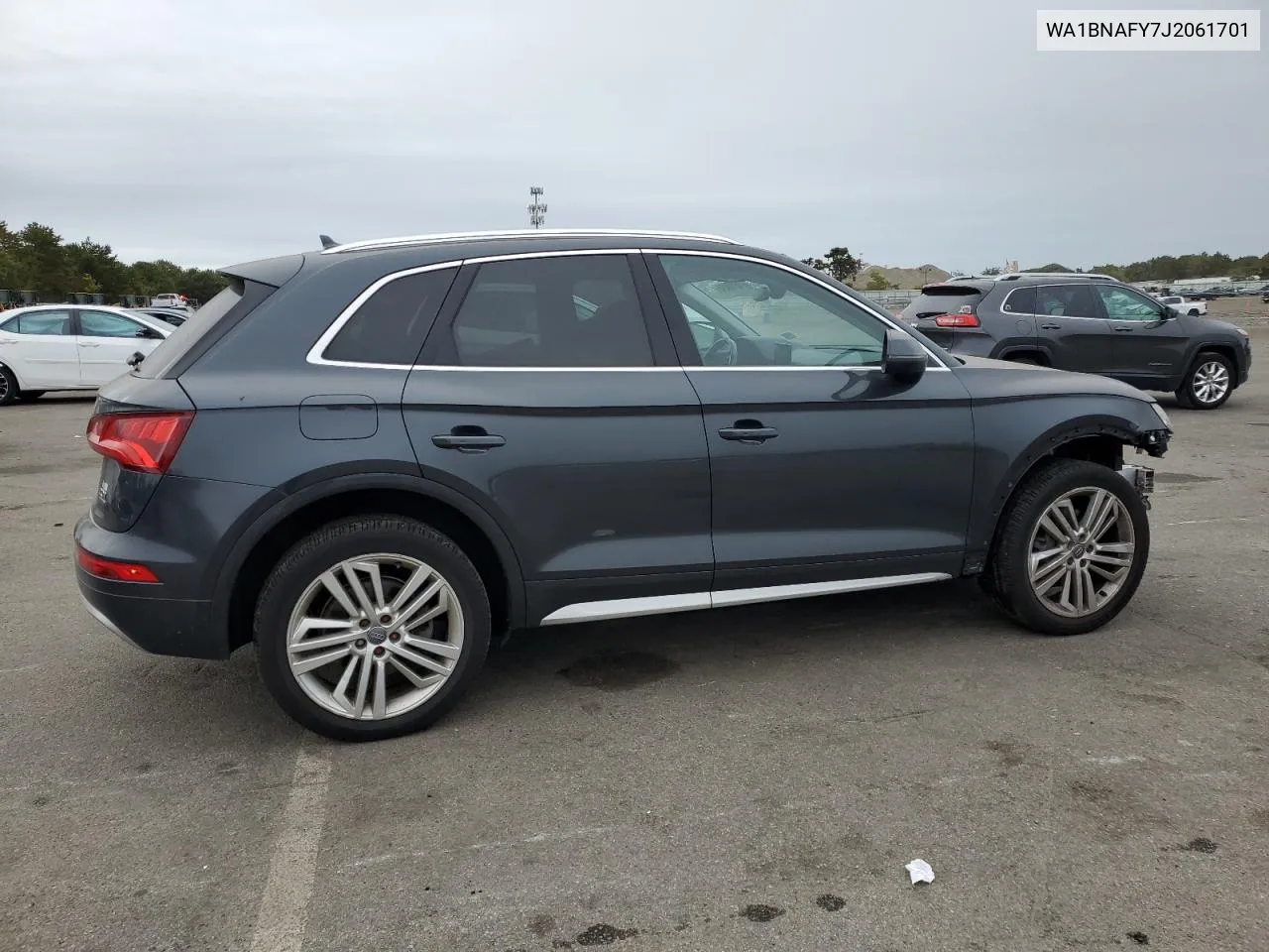 WA1BNAFY7J2061701 2018 Audi Q5 Premium Plus