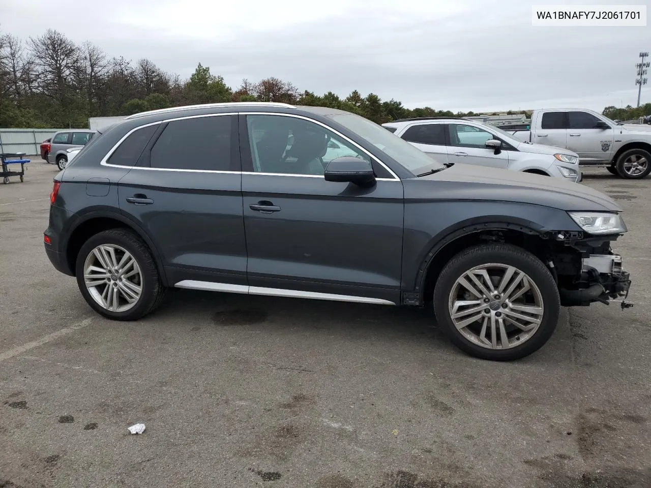 WA1BNAFY7J2061701 2018 Audi Q5 Premium Plus