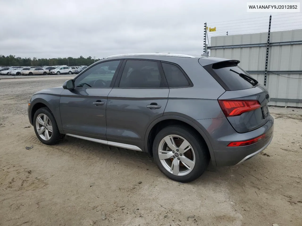 WA1ANAFY9J2012852 2018 Audi Q5 Premium