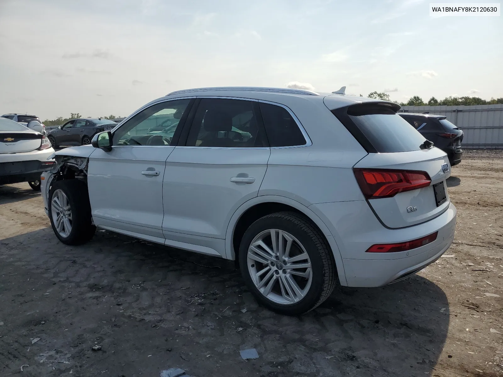 WA1BNAFY8K2120630 2019 Audi Q5 Premium Plus