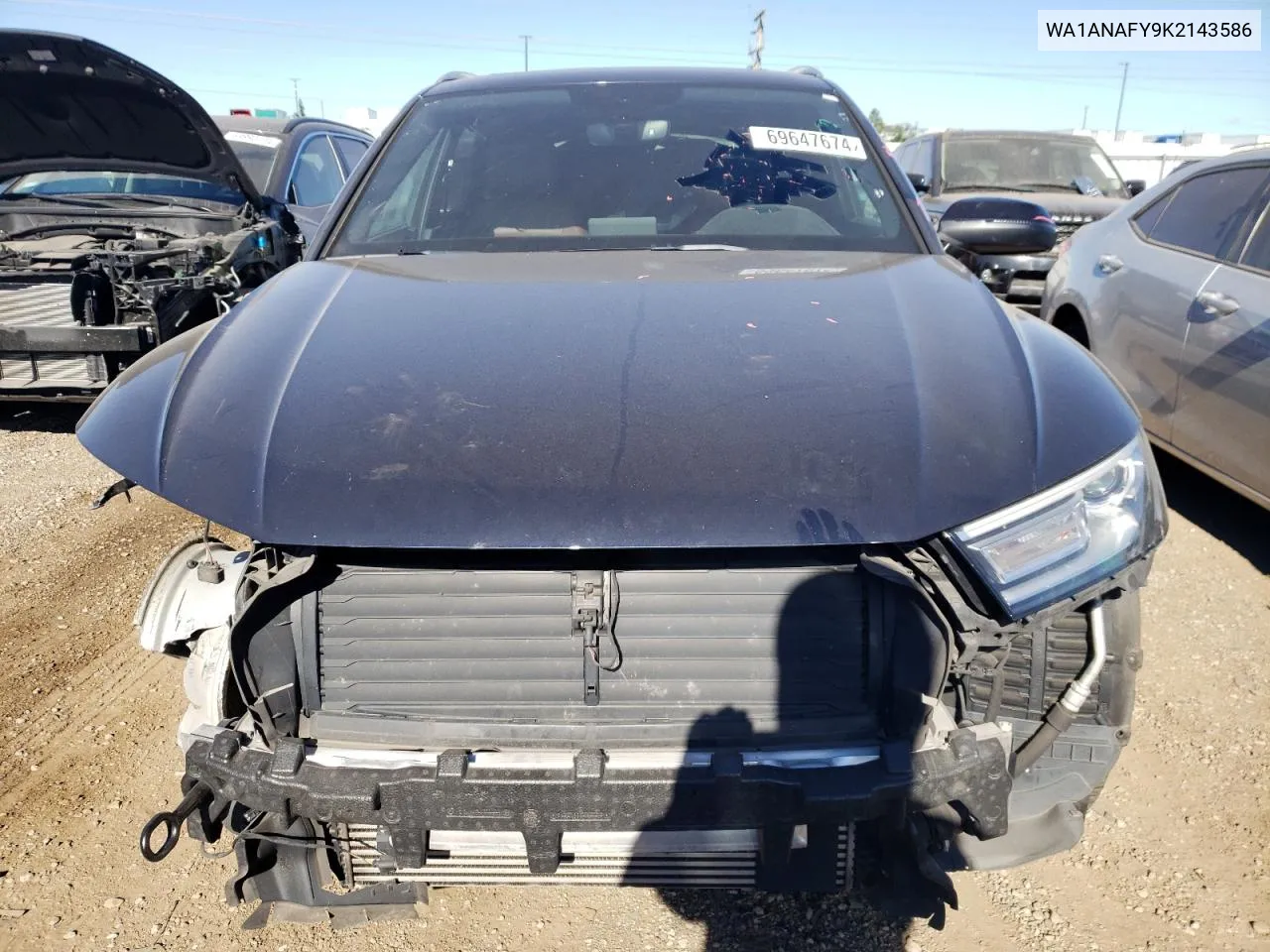 WA1ANAFY9K2143586 2019 Audi Q5 Premium