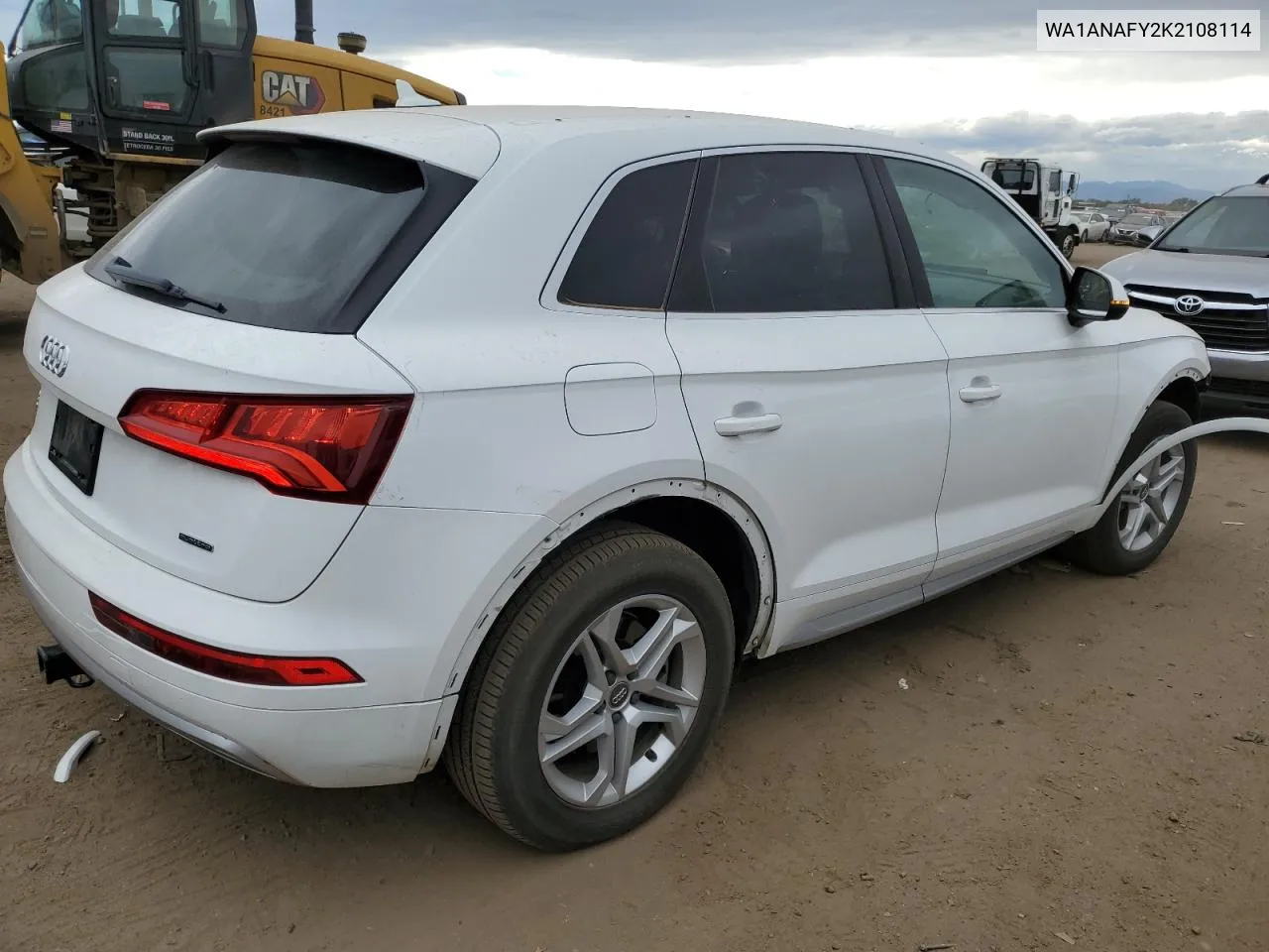 WA1ANAFY2K2108114 2019 Audi Q5 Premium