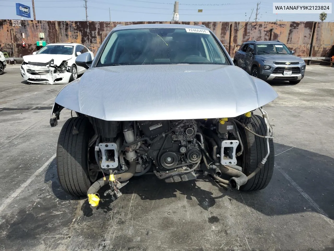 WA1ANAFY9K2123824 2019 Audi Q5 Premium