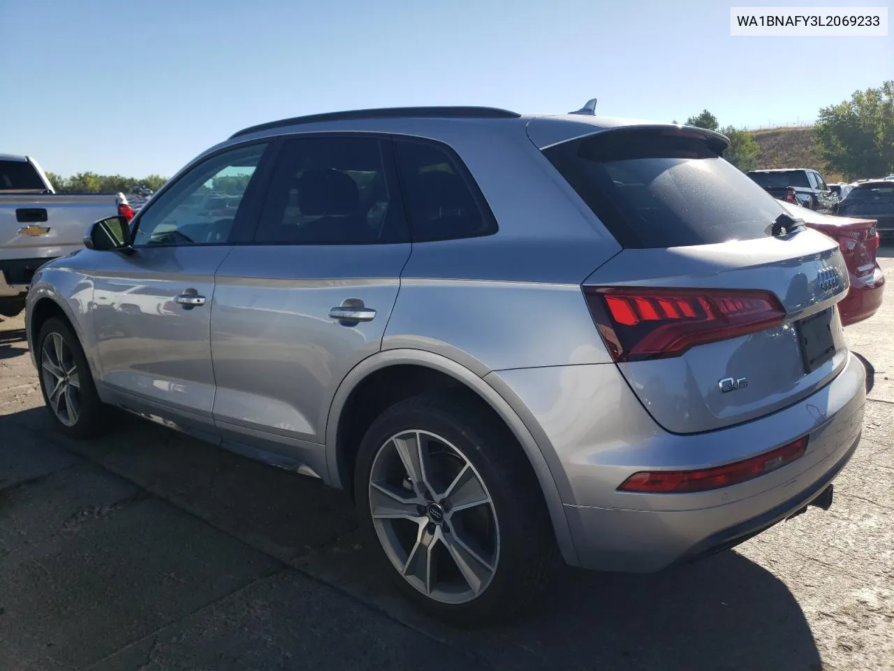 WA1BNAFY3L2069233 2020 Audi Q5 Premium Plus