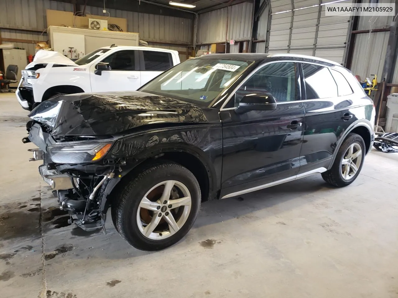 WA1AAAFY1M2105929 2021 Audi Q5 Premium